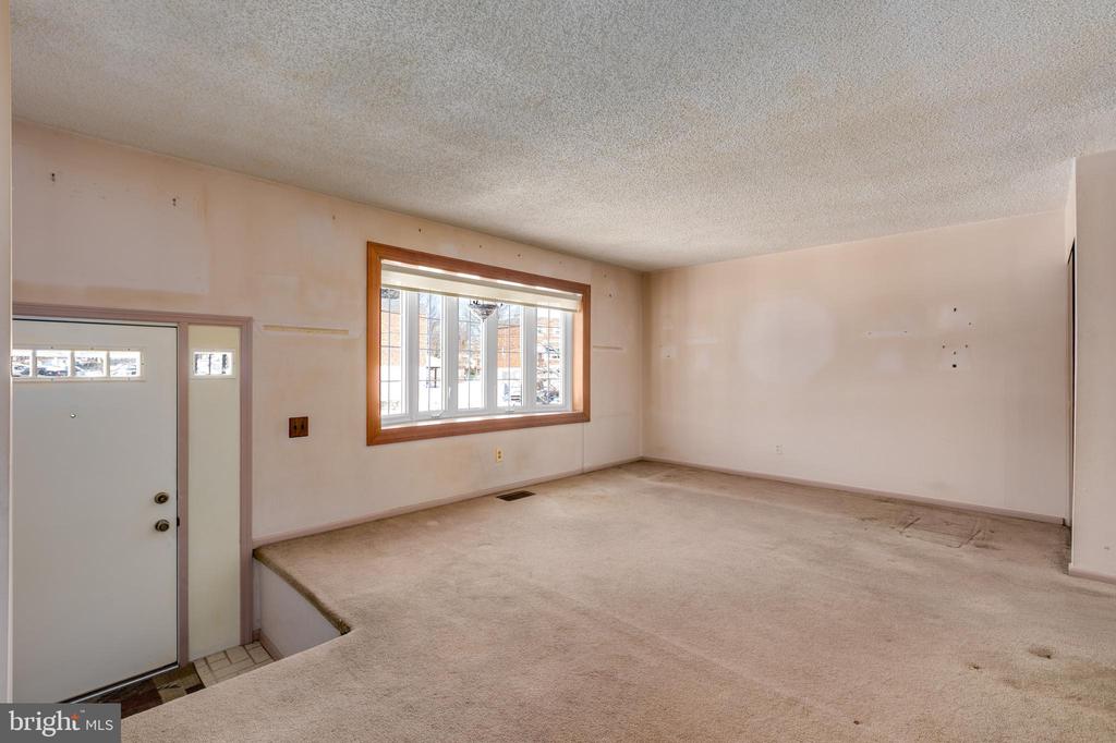 12401 MEDFORD ROAD