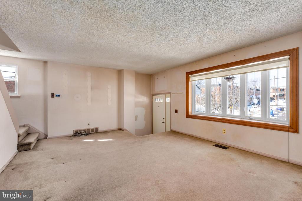 12401 MEDFORD ROAD