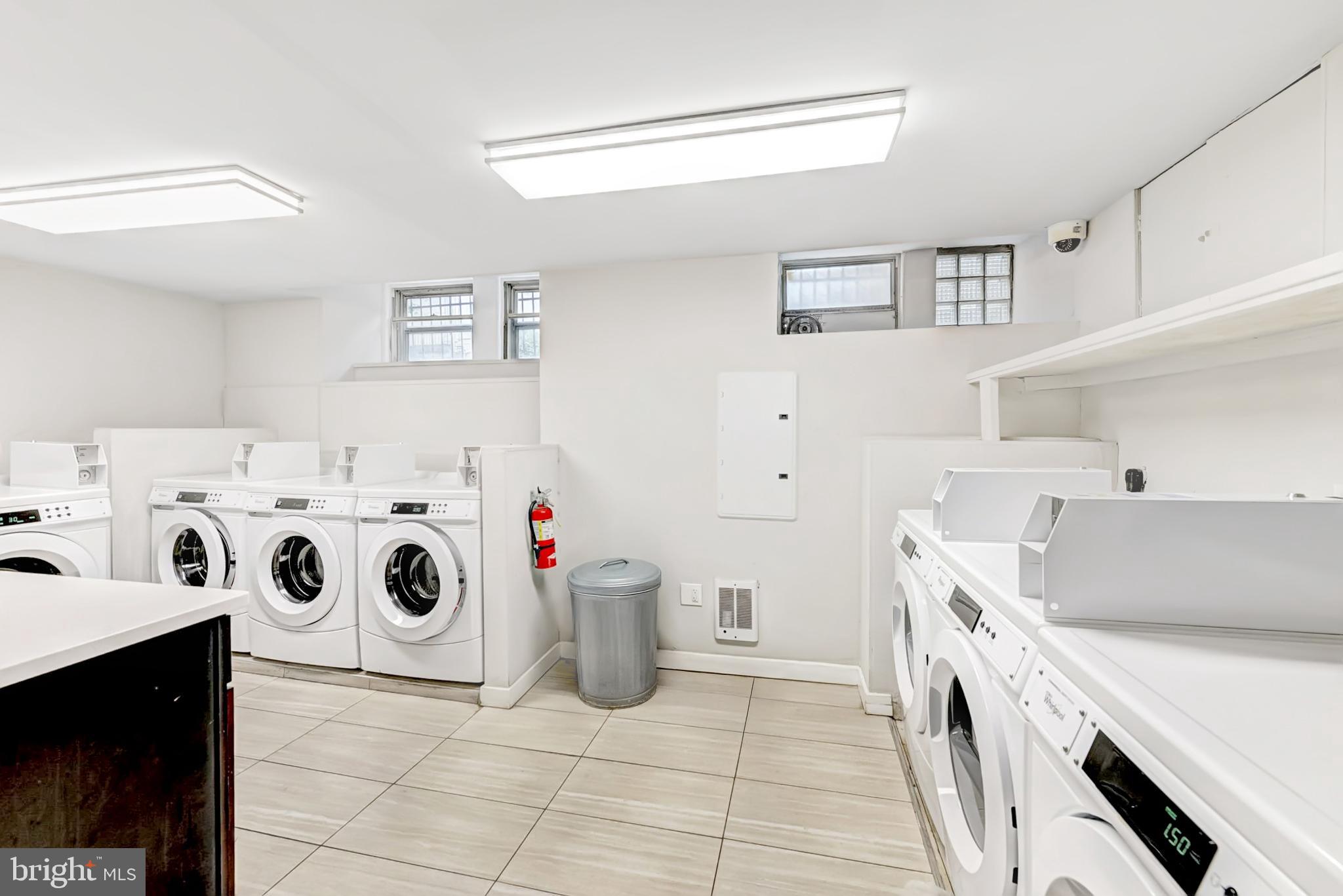 4605 CHESTER AVENUE 1 BED