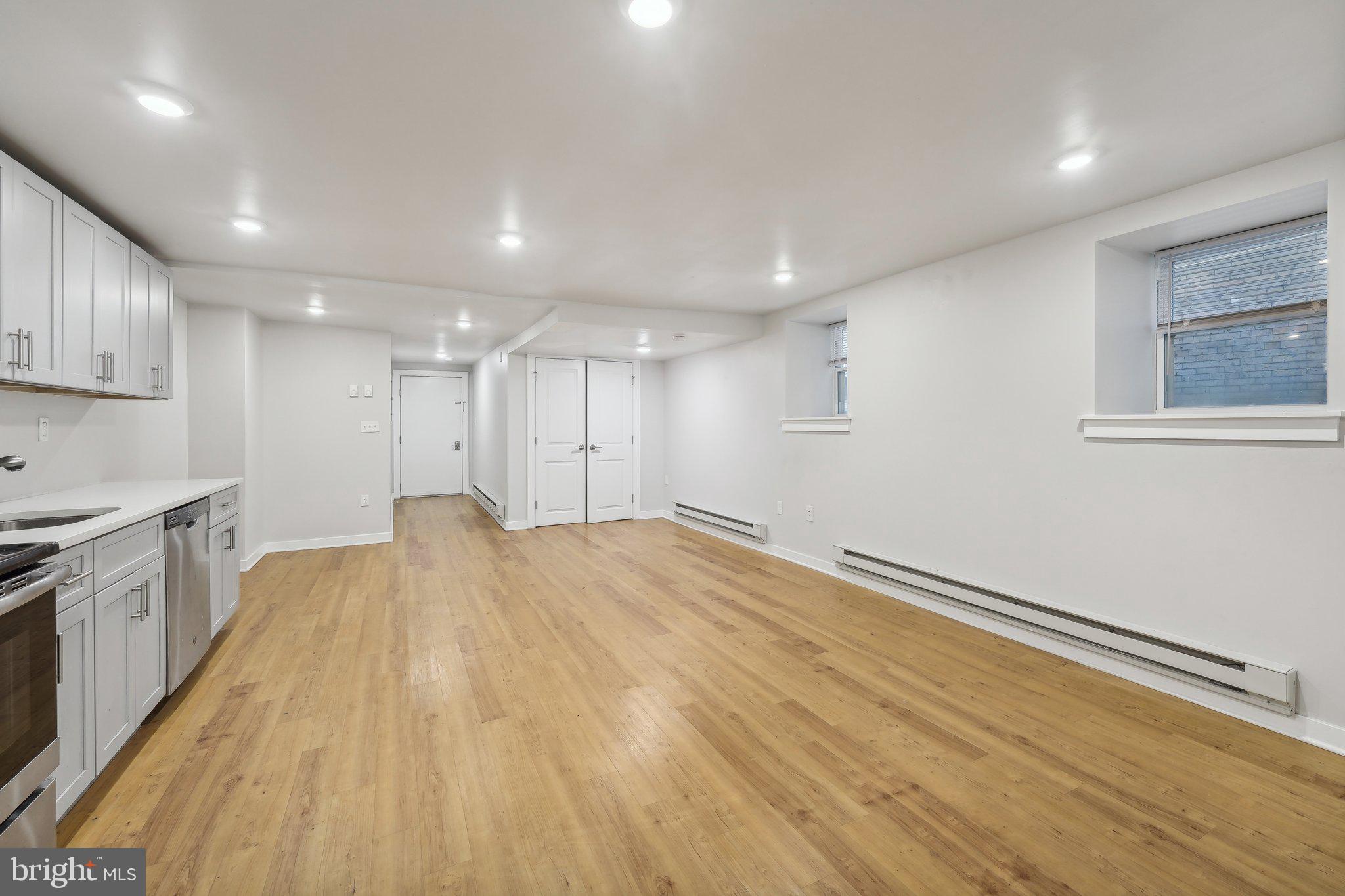 4300 CHESTNUT STREET 1 BED