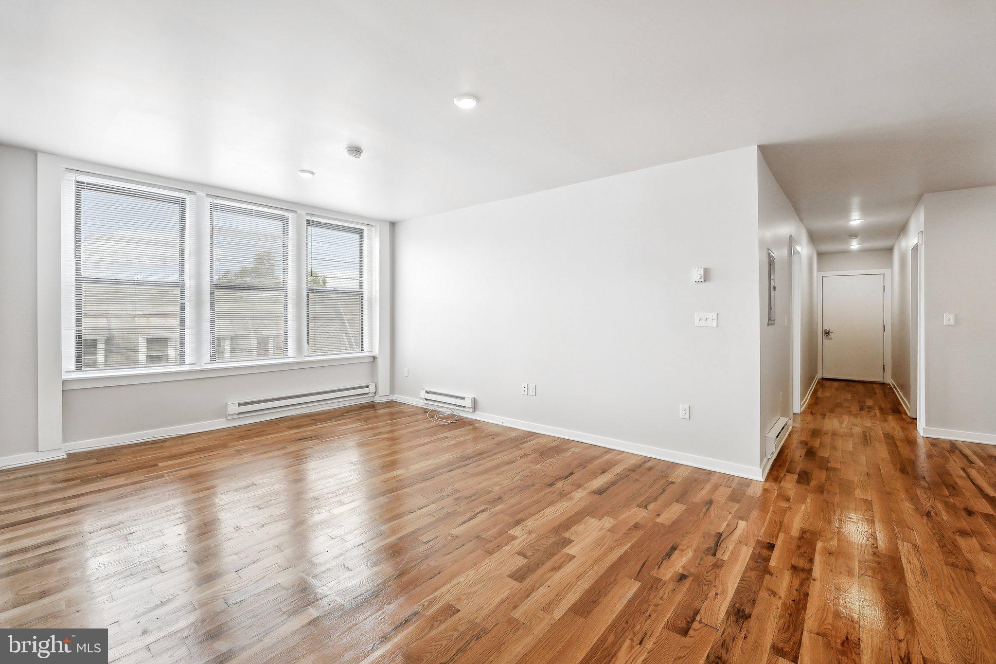 4300 CHESTNUT STREET 1 BED