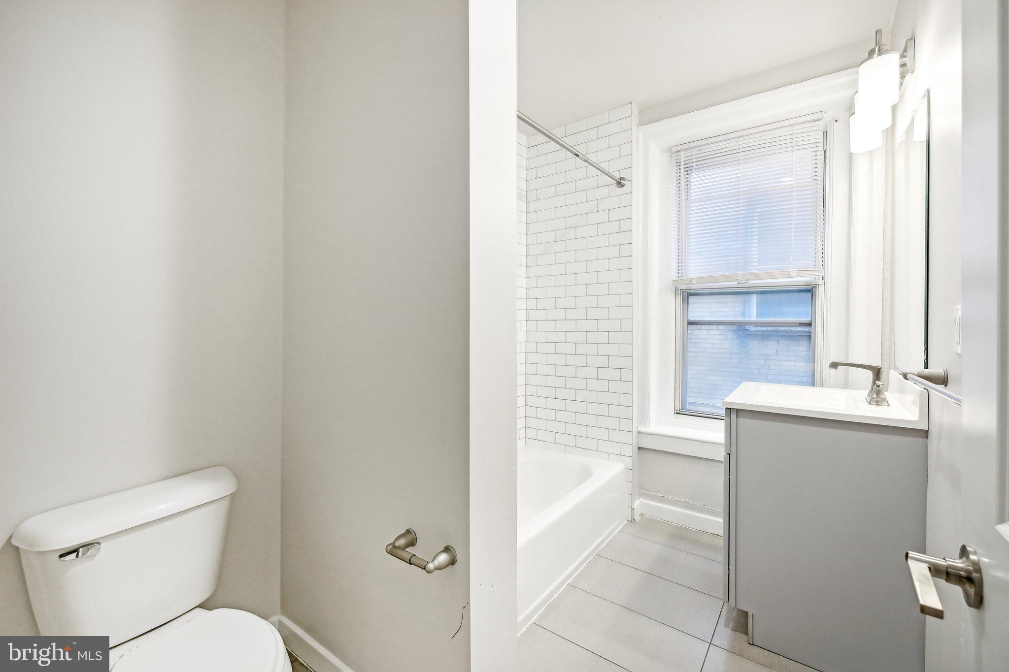 4300 CHESTNUT STREET 1 BED