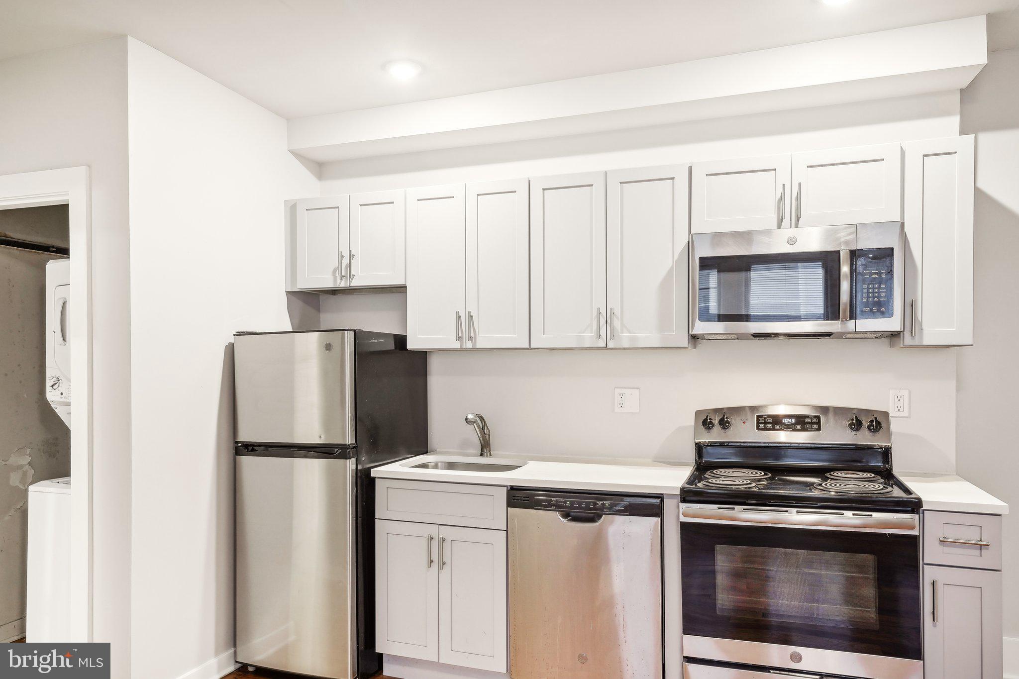 4300 CHESTNUT STREET 1 BED