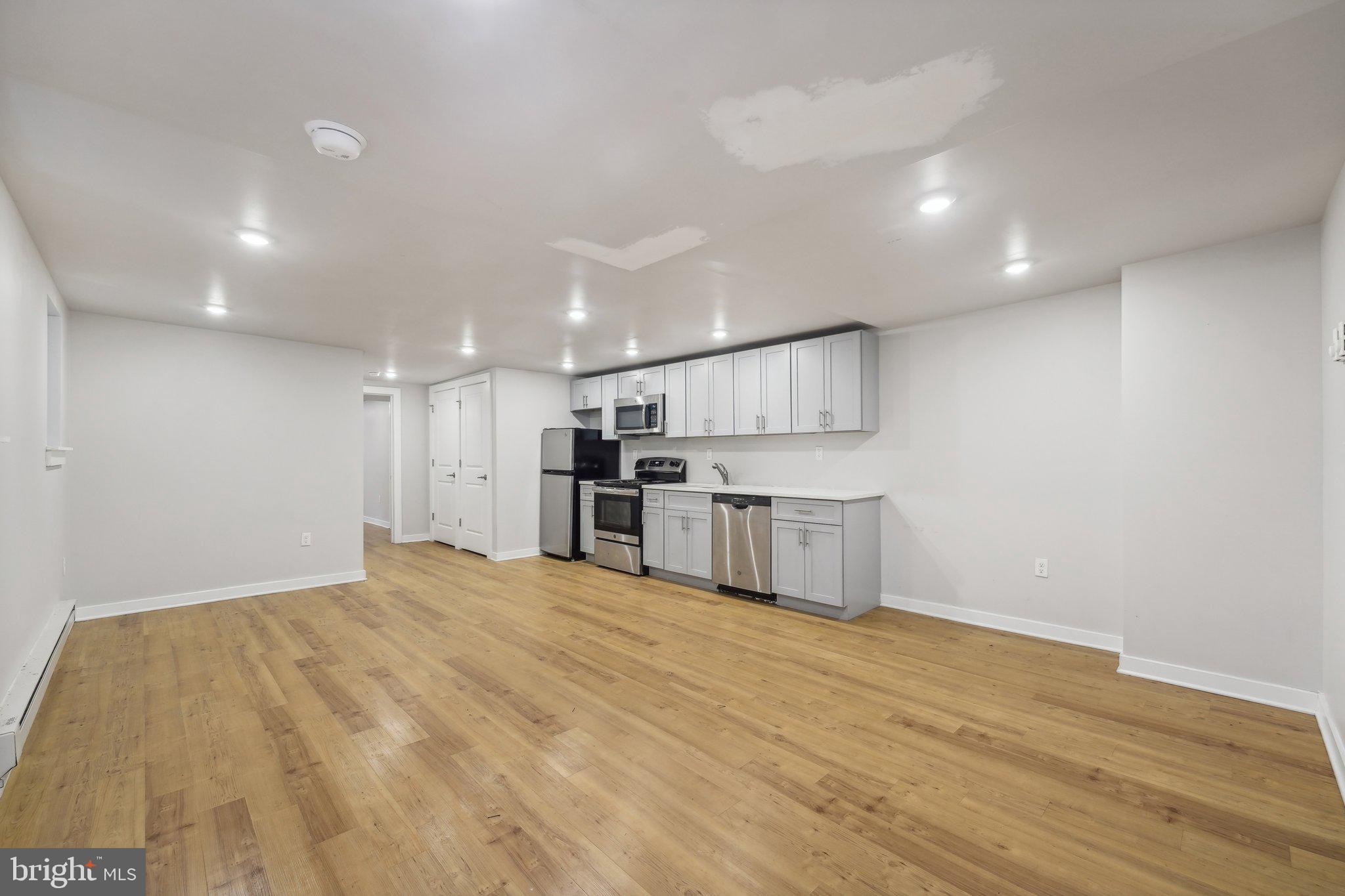 4300 CHESTNUT STREET 1 BED