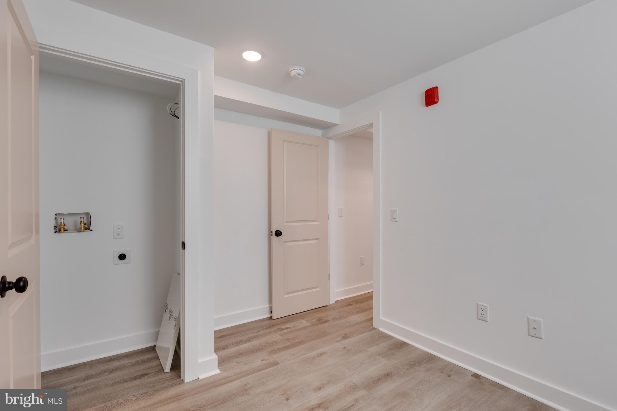 715 W CUMBERLAND STREET C