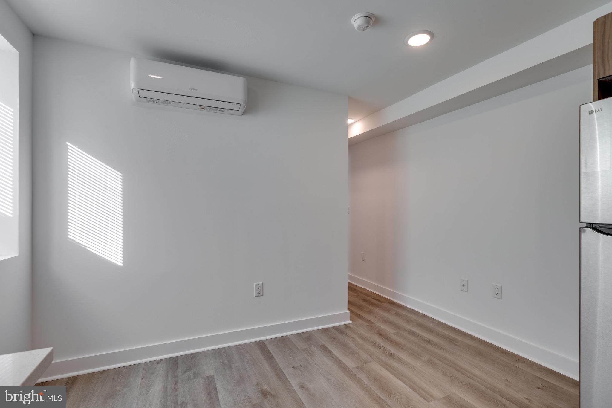 715 W CUMBERLAND STREET C