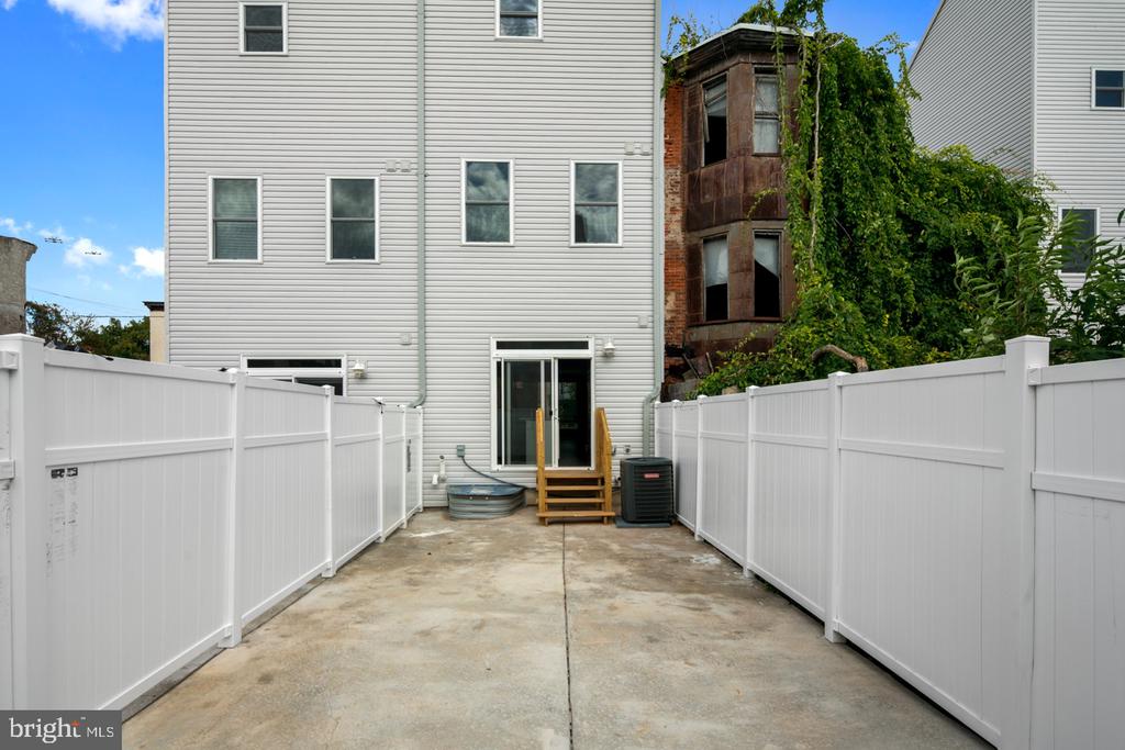 220 CECIL B MOORE AVENUE
