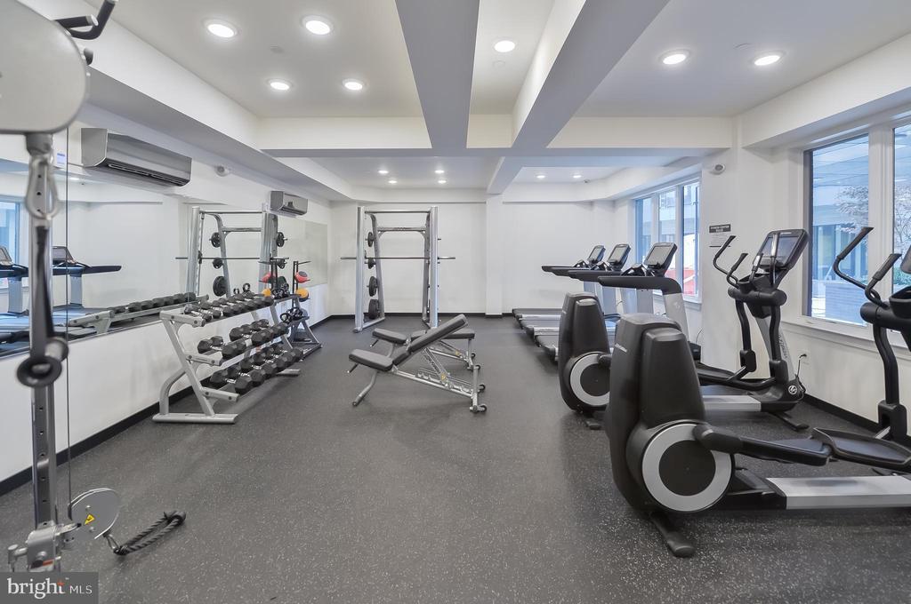1203 GERMANTOWN AVENUE A406