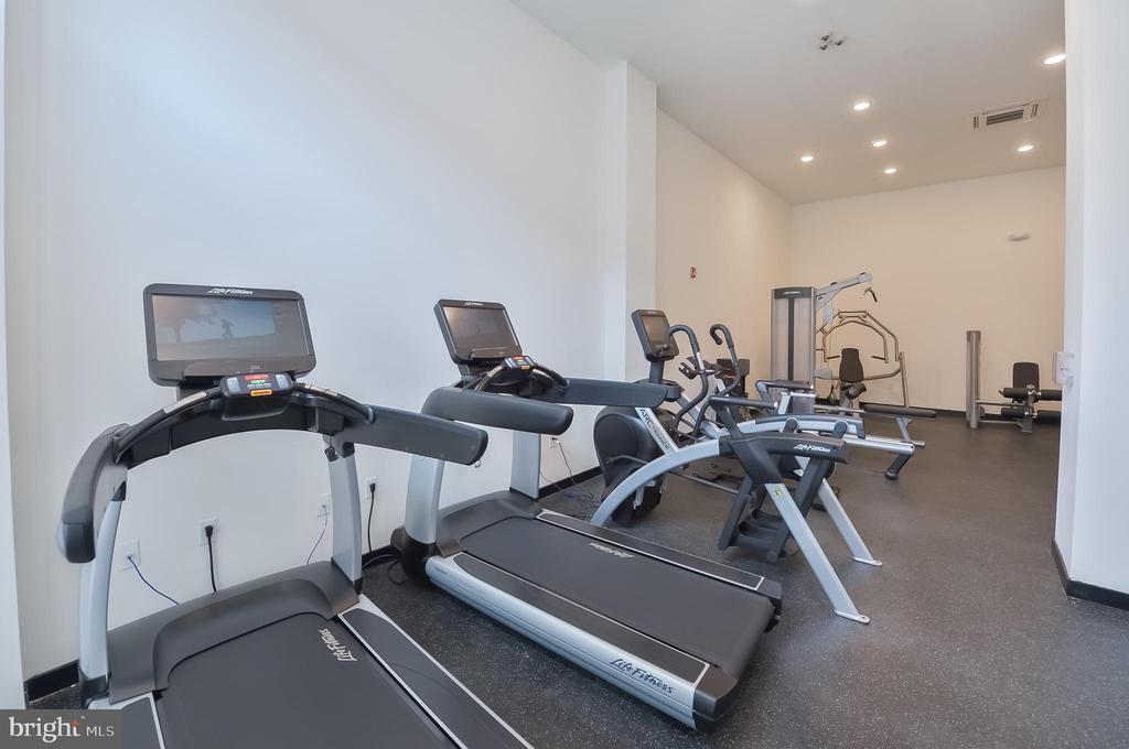 1203 GERMANTOWN AVENUE A406