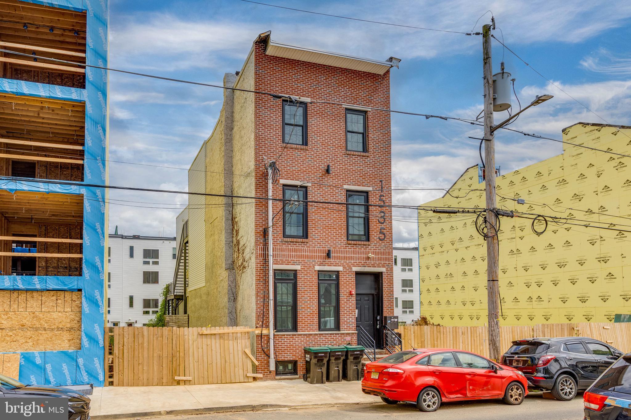 1535 N 6TH STREET 1