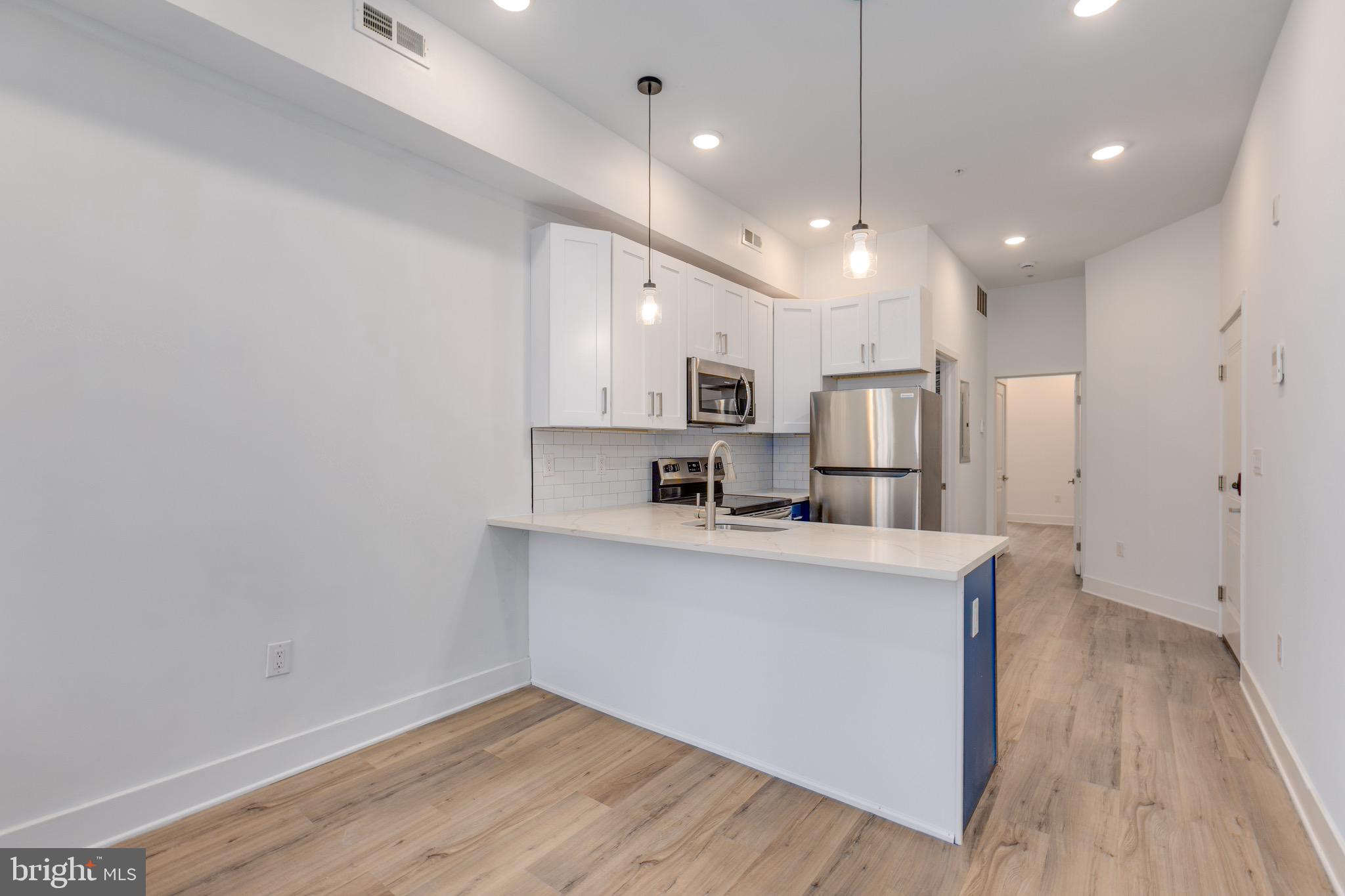 1535 N 6TH STREET 1