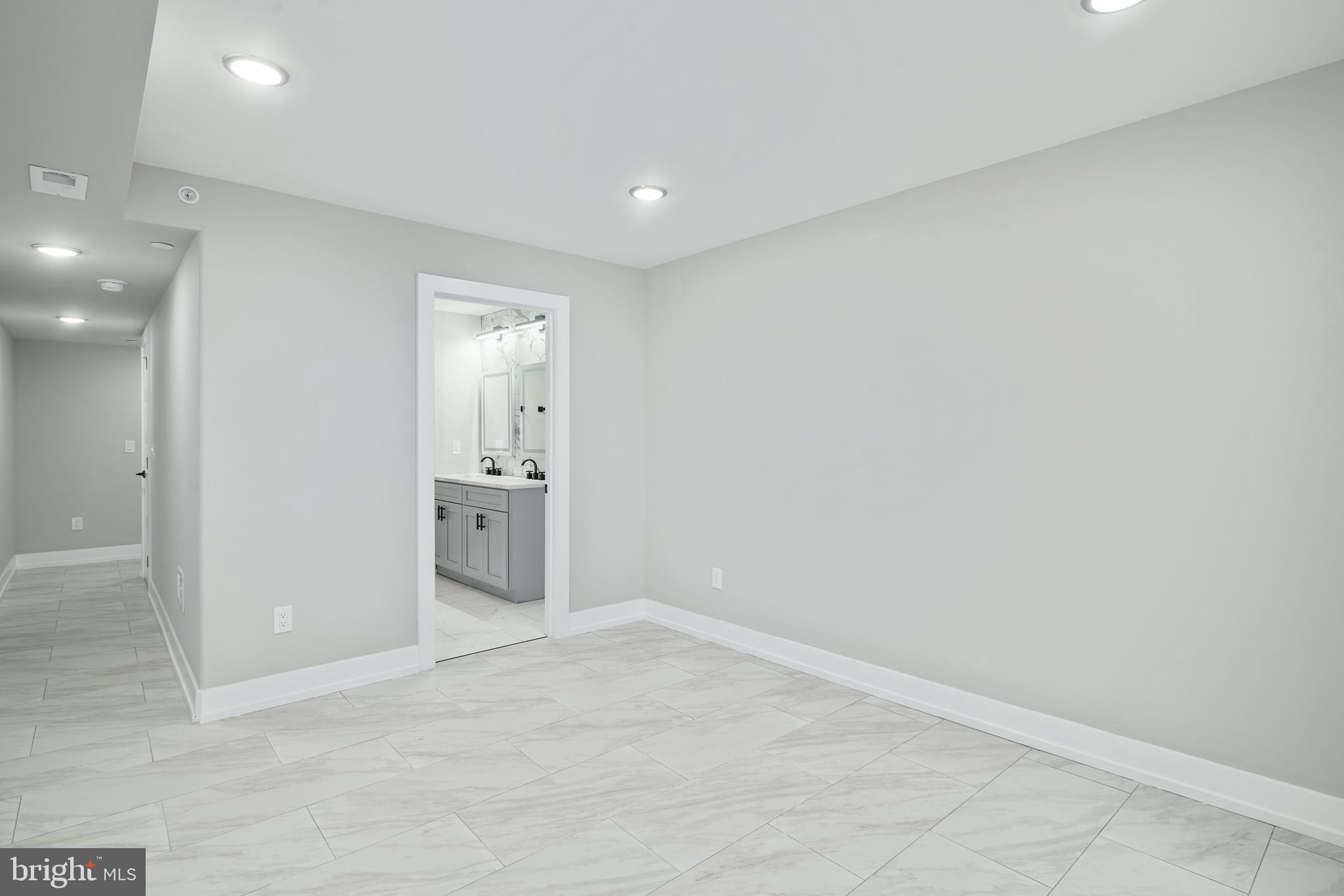 411 W HEWSON STREET 1