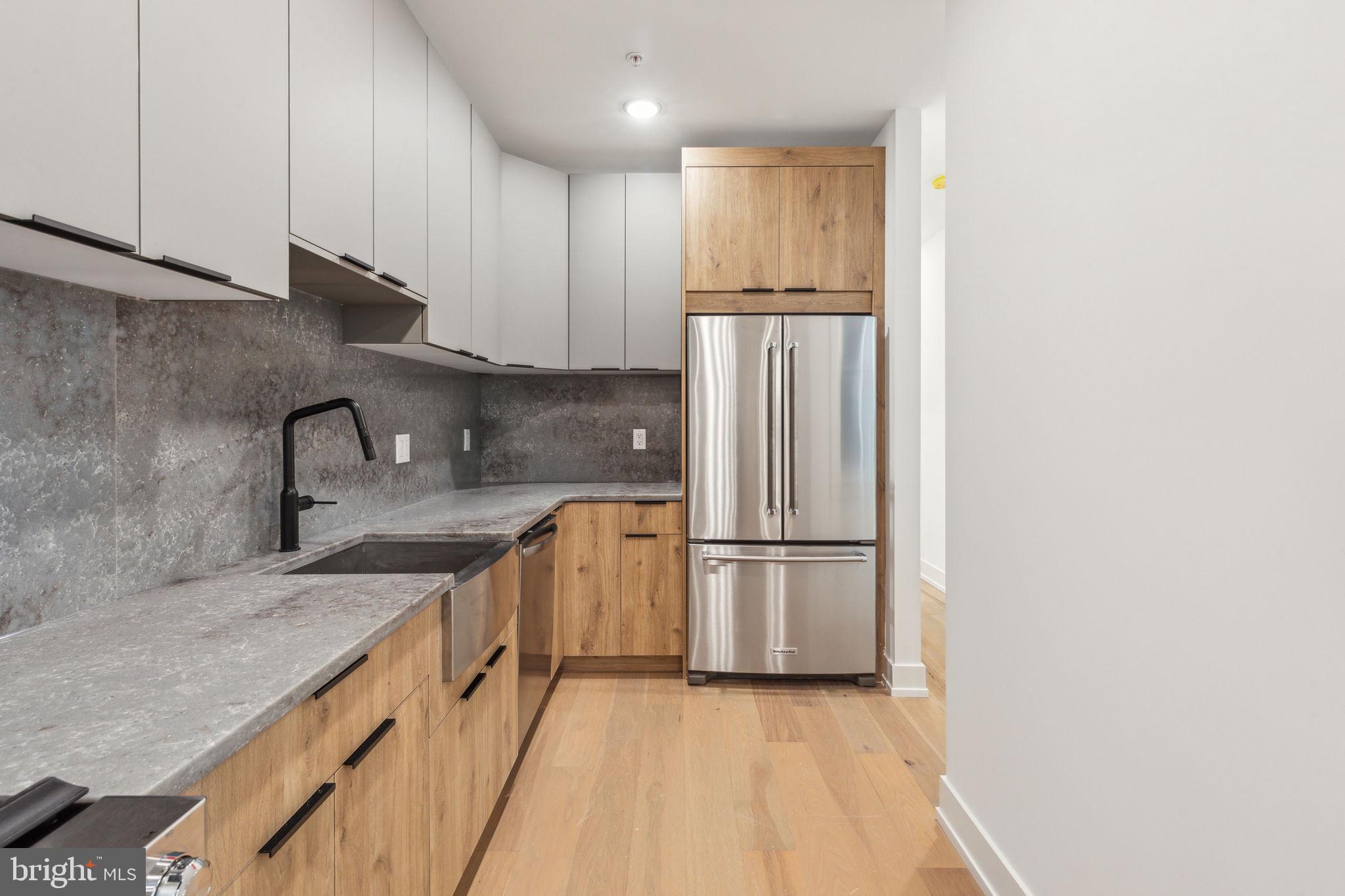 1214 E SUSQUEHANNA AVENUE 2