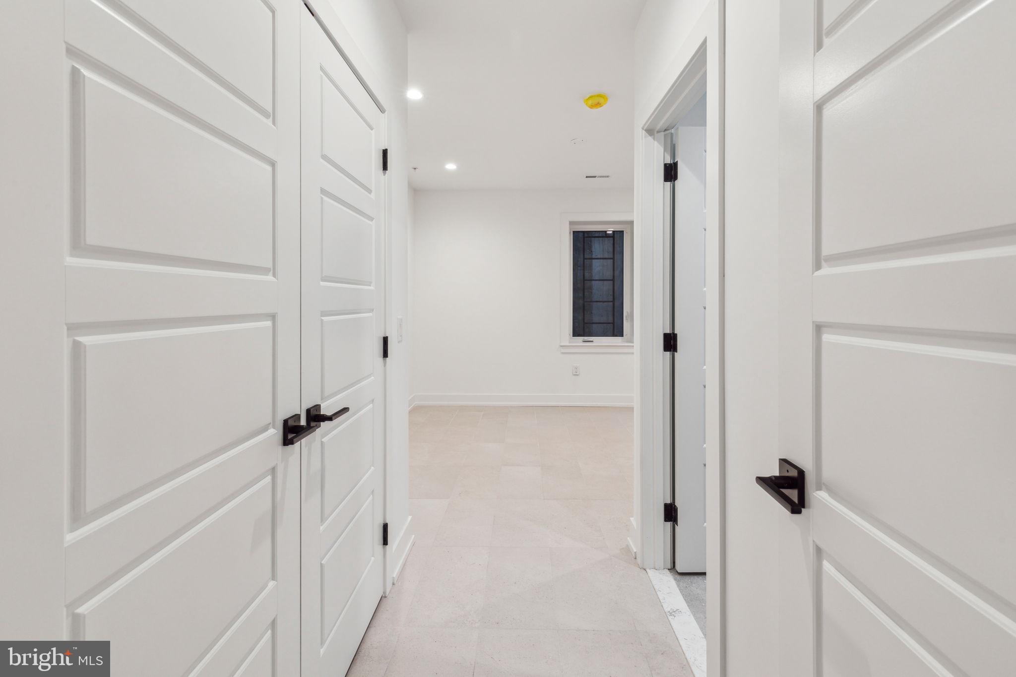 1214 E SUSQUEHANNA AVENUE 2