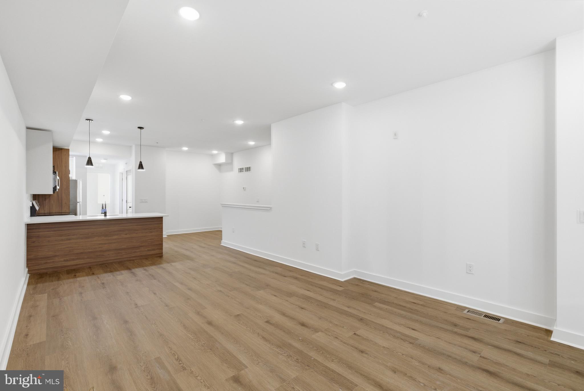 2643 N 6TH STREET 1