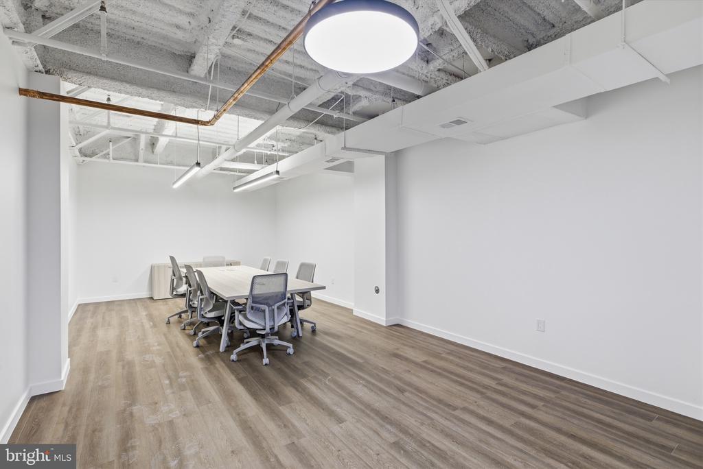 915 N BROAD STREET 601