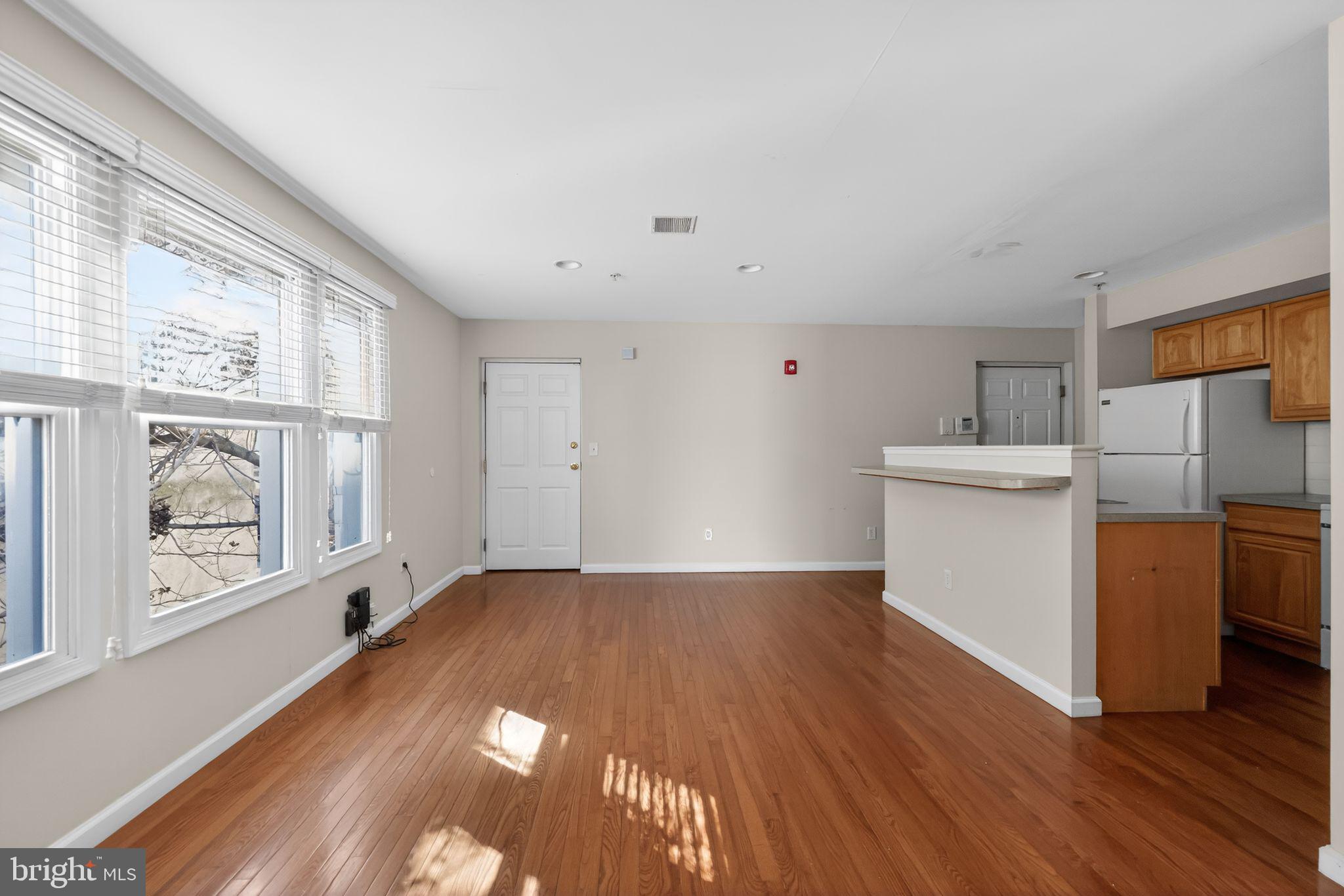 1521 N 15TH STREET 6