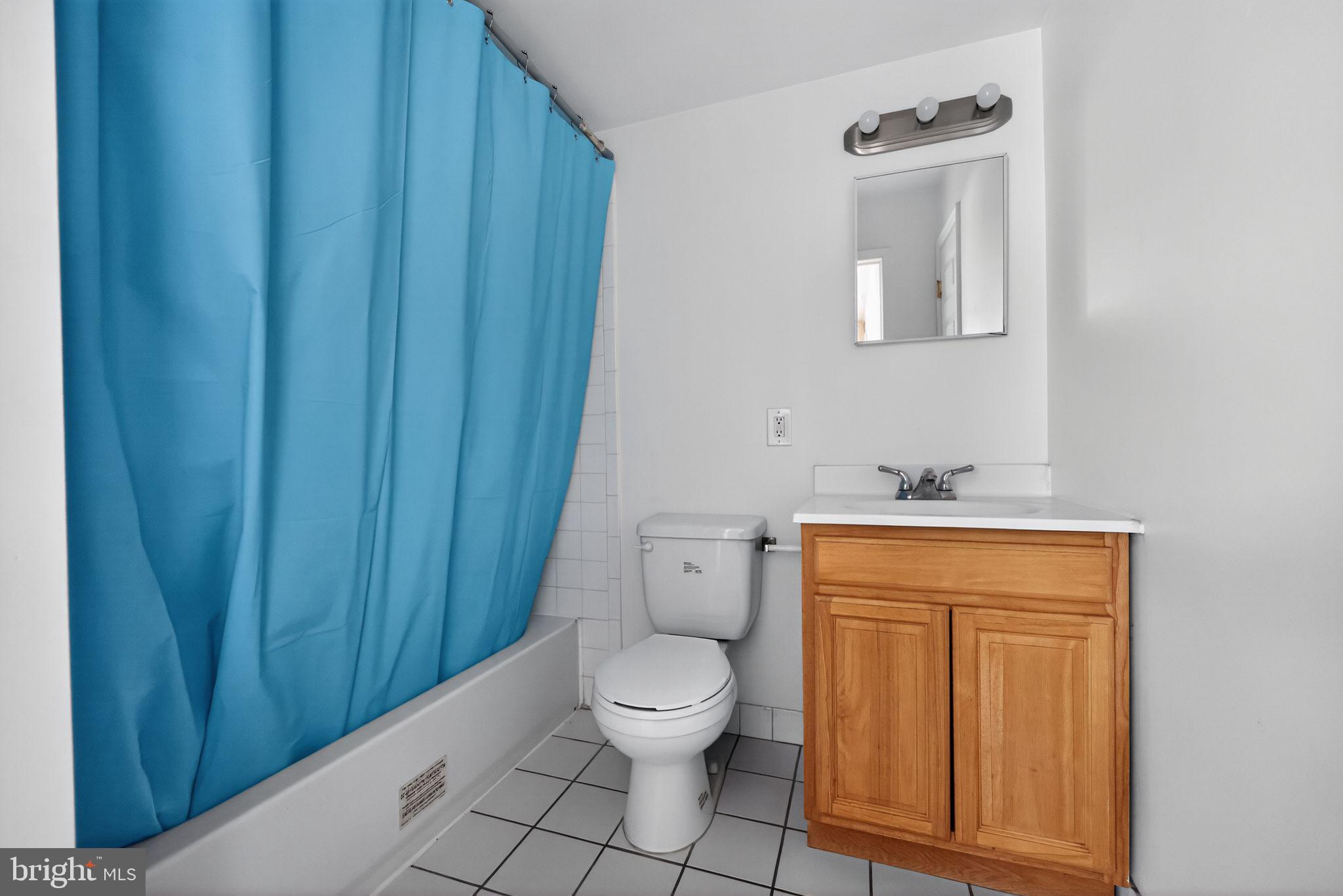 1521 N 15TH STREET 6