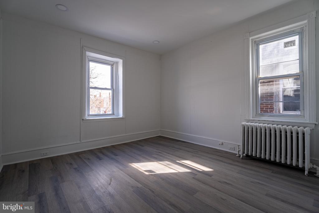 137 S 50TH STREET 3RD FLOOR