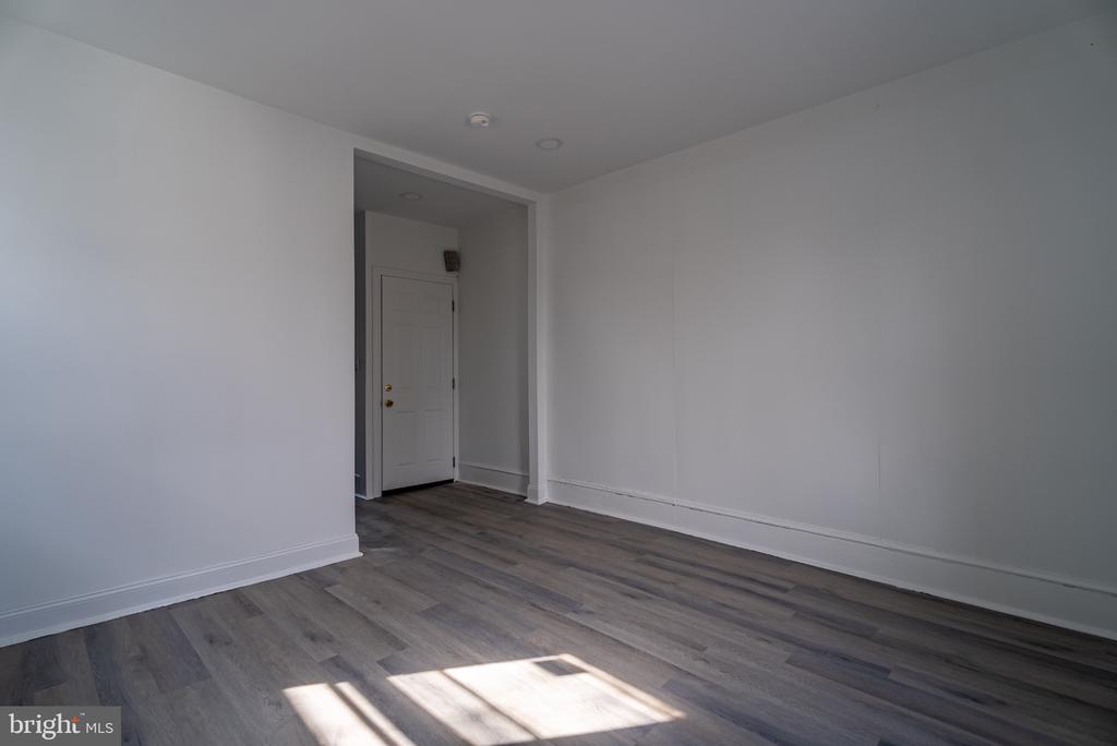 137 S 50TH STREET 3RD FLOOR