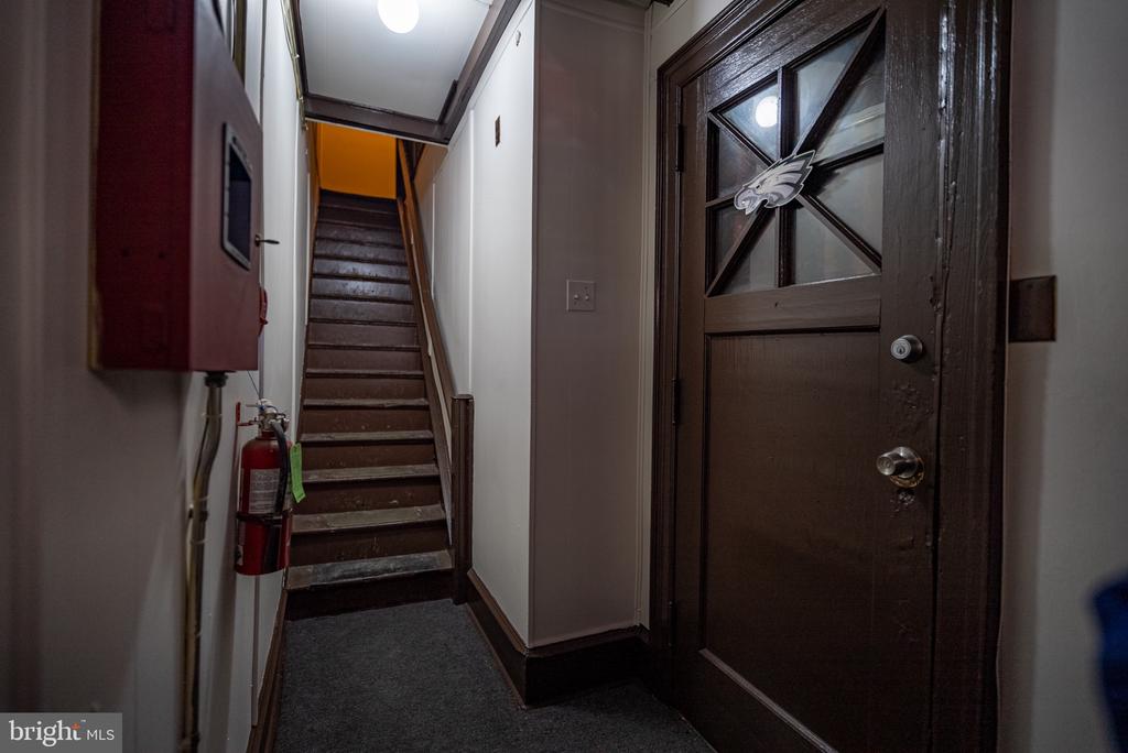 137 S 50TH STREET 3RD FLOOR