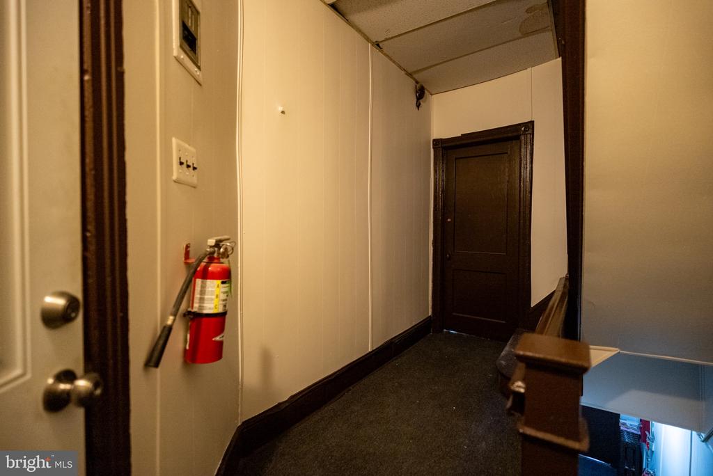 137 S 50TH STREET 3RD FLOOR
