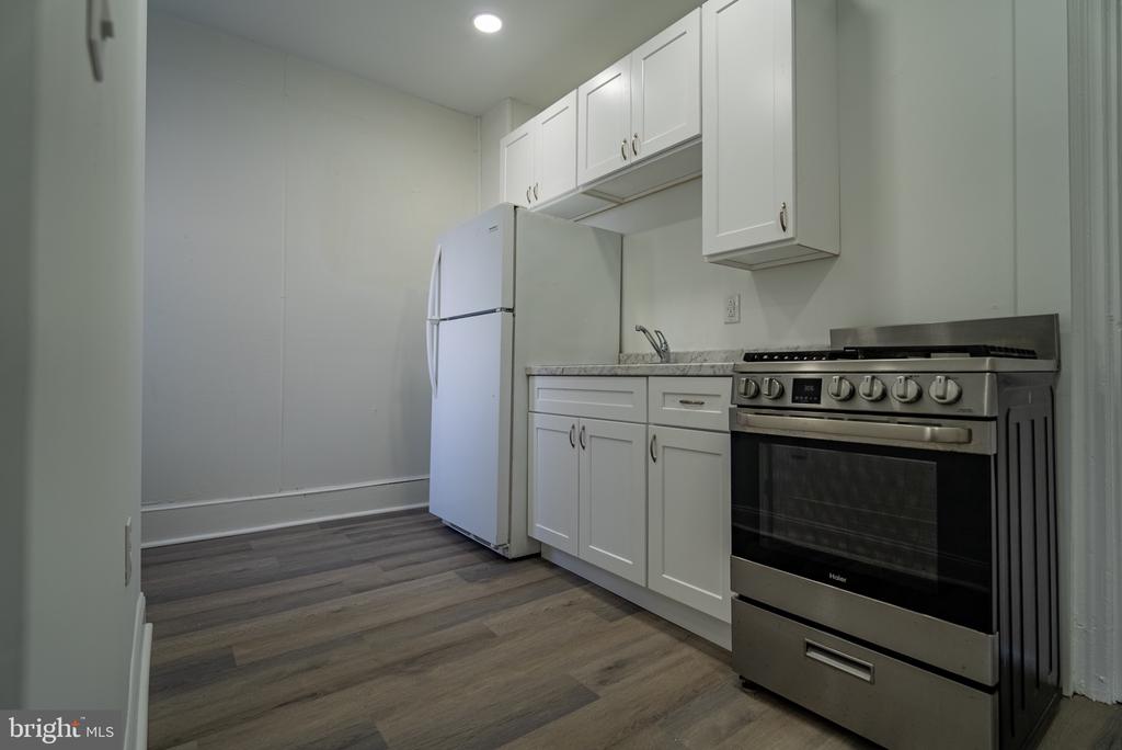 137 S 50TH STREET 3RD FLOOR