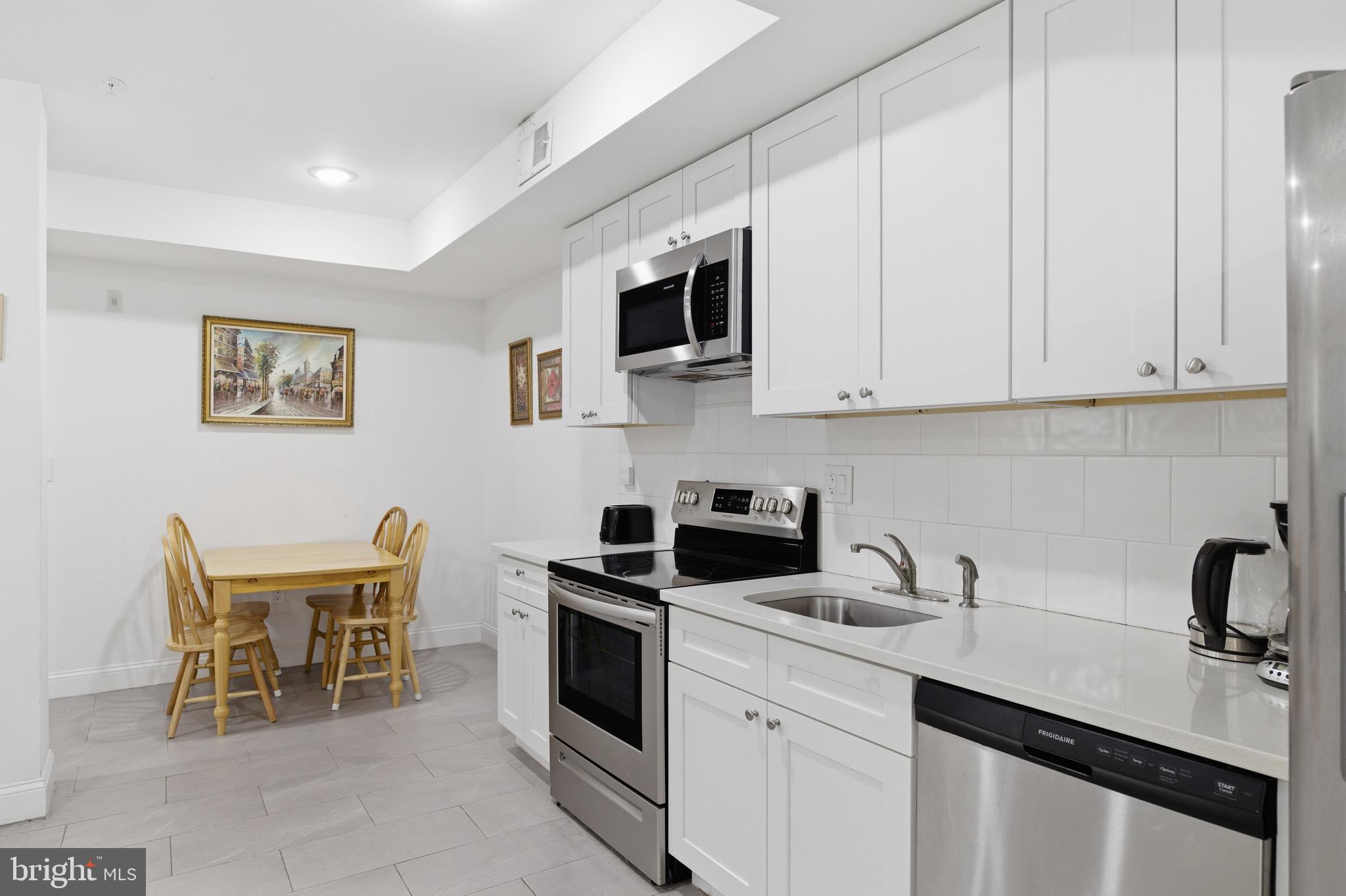 925 N BROAD STREET 29 4E