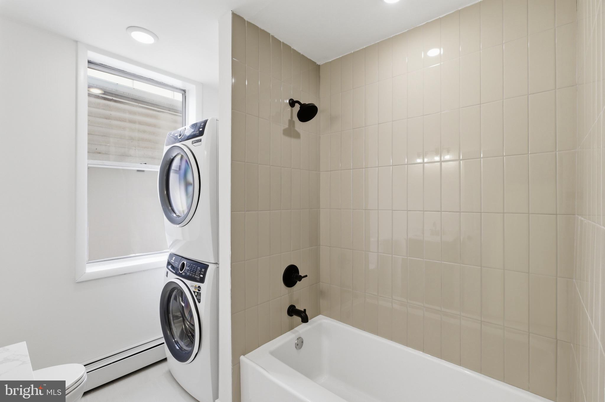 935 E PASSYUNK AVENUE 2ND FLOOR