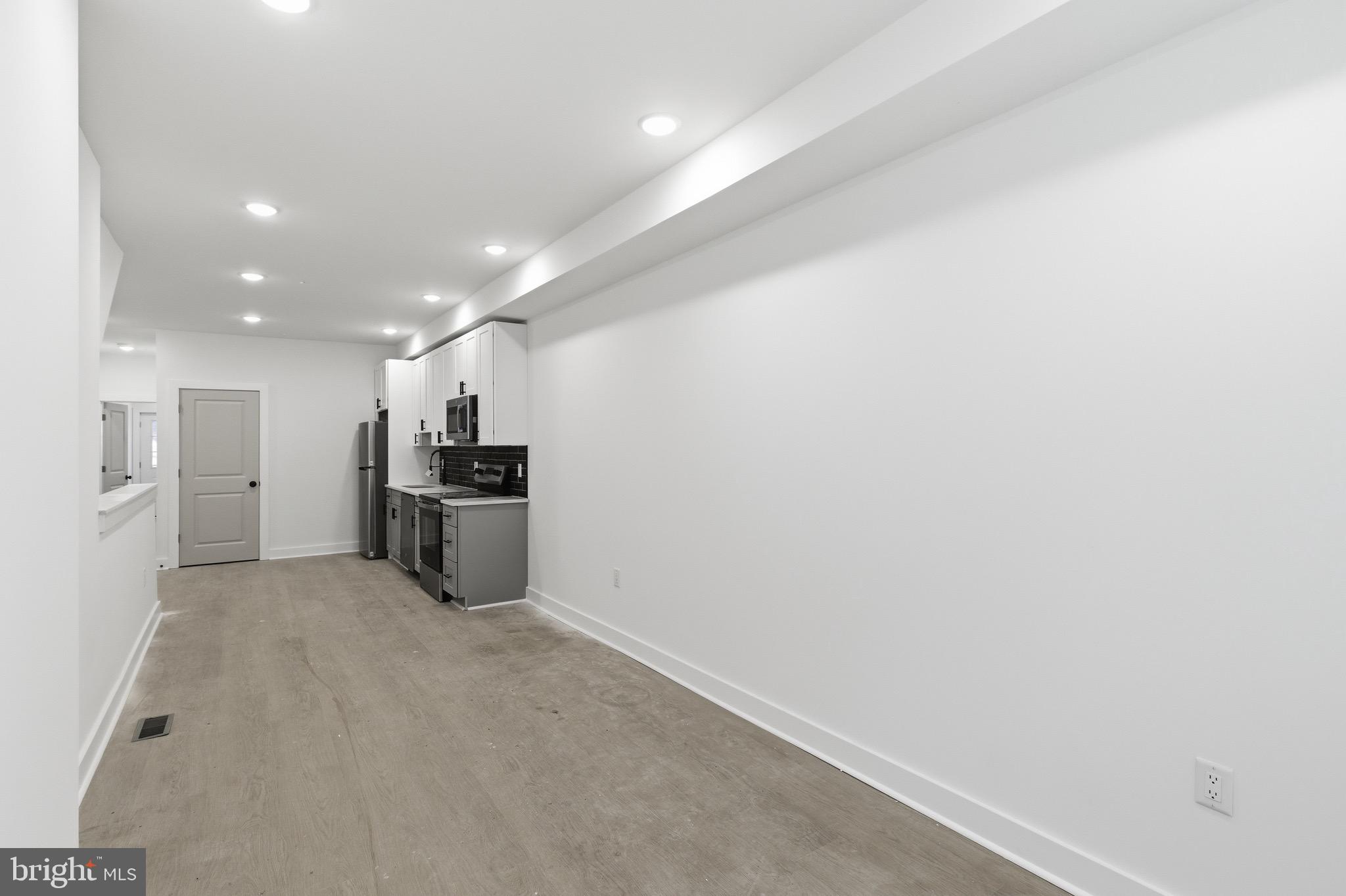 2116 N 7TH STREET 1