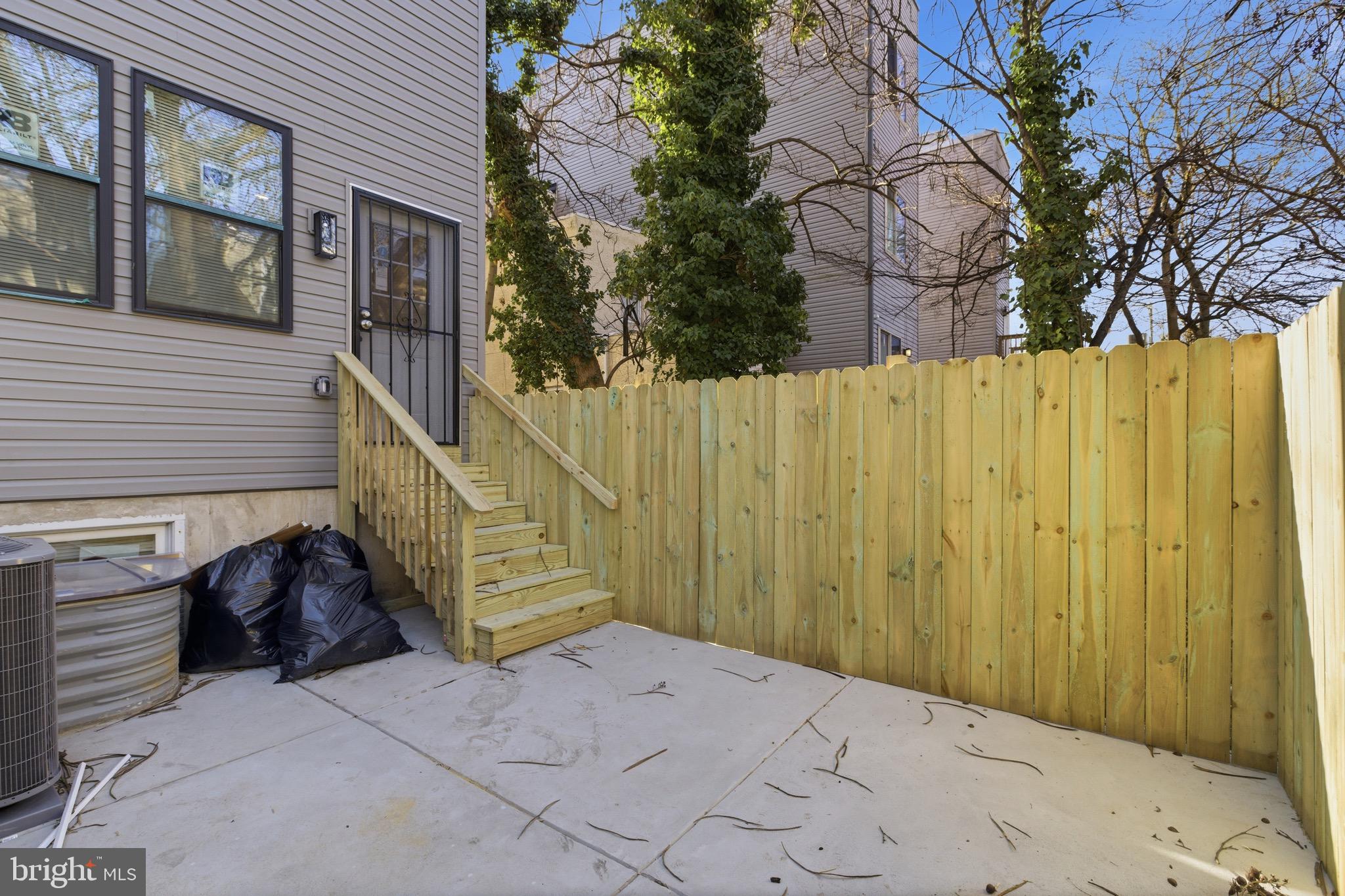 2116 N 7TH STREET 1