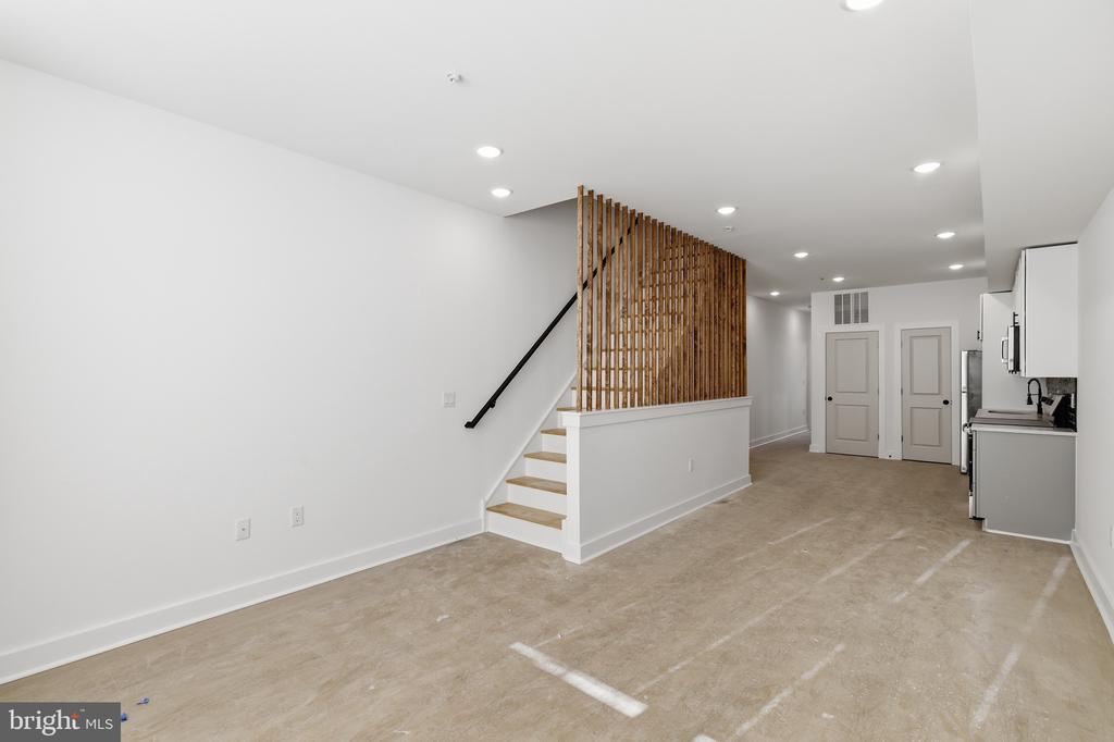 2116 N 7TH STREET 2