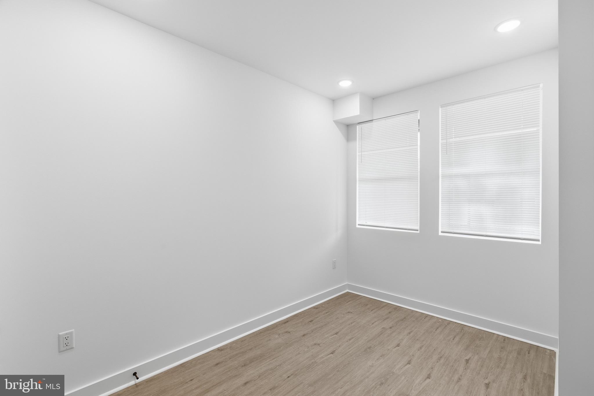 863 N 43RD STREET 2