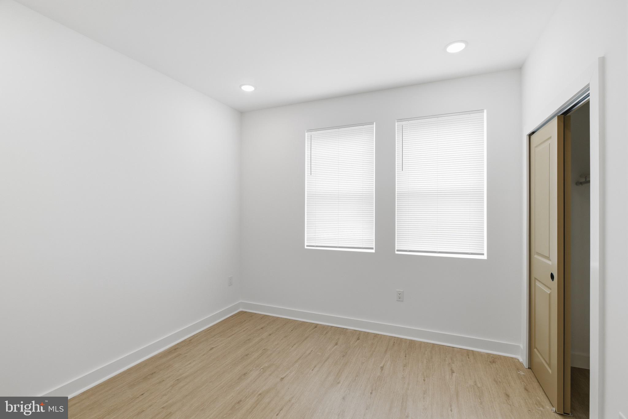 863 N 43RD STREET 4