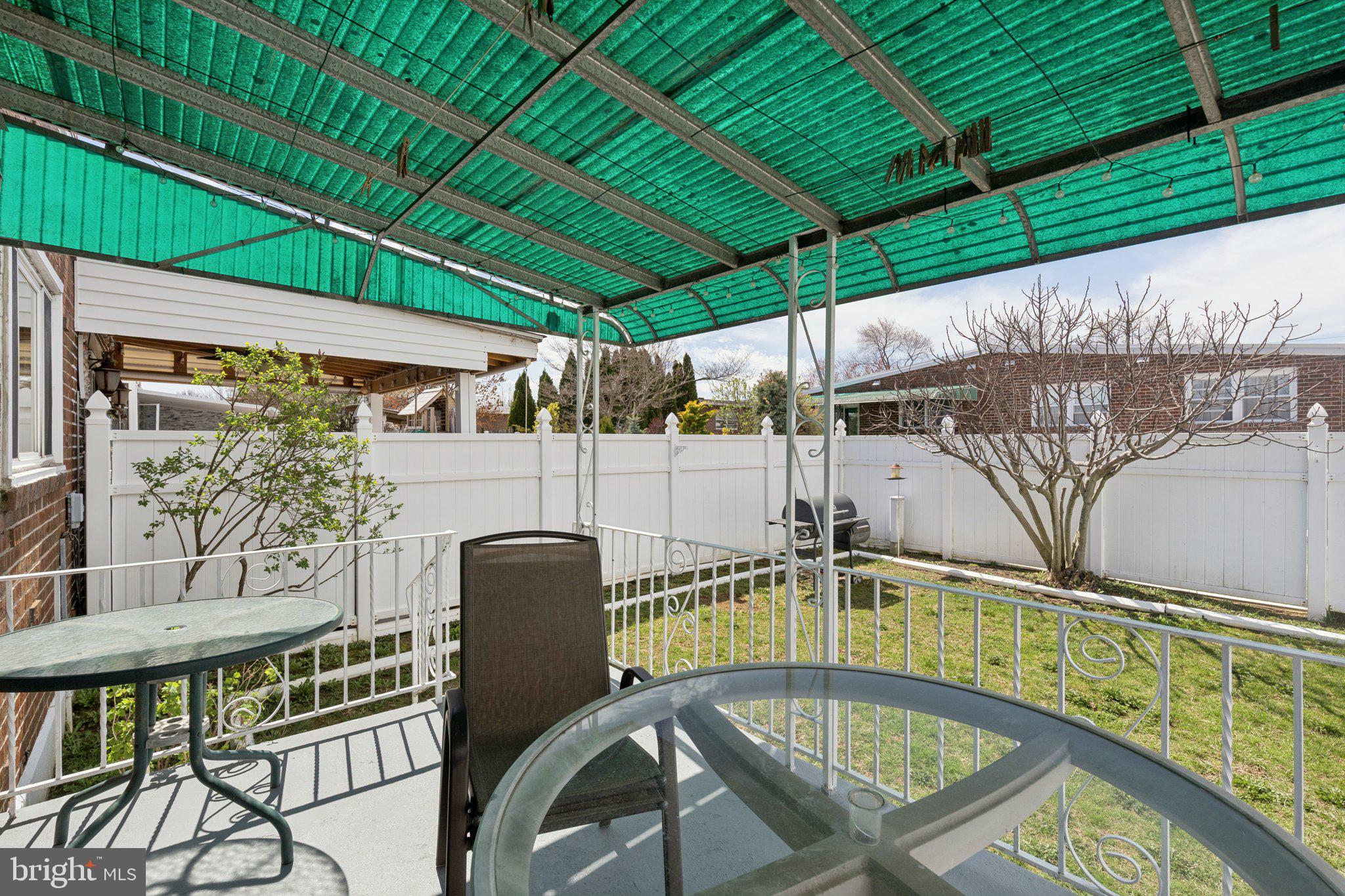 1928 KENTWOOD STREET