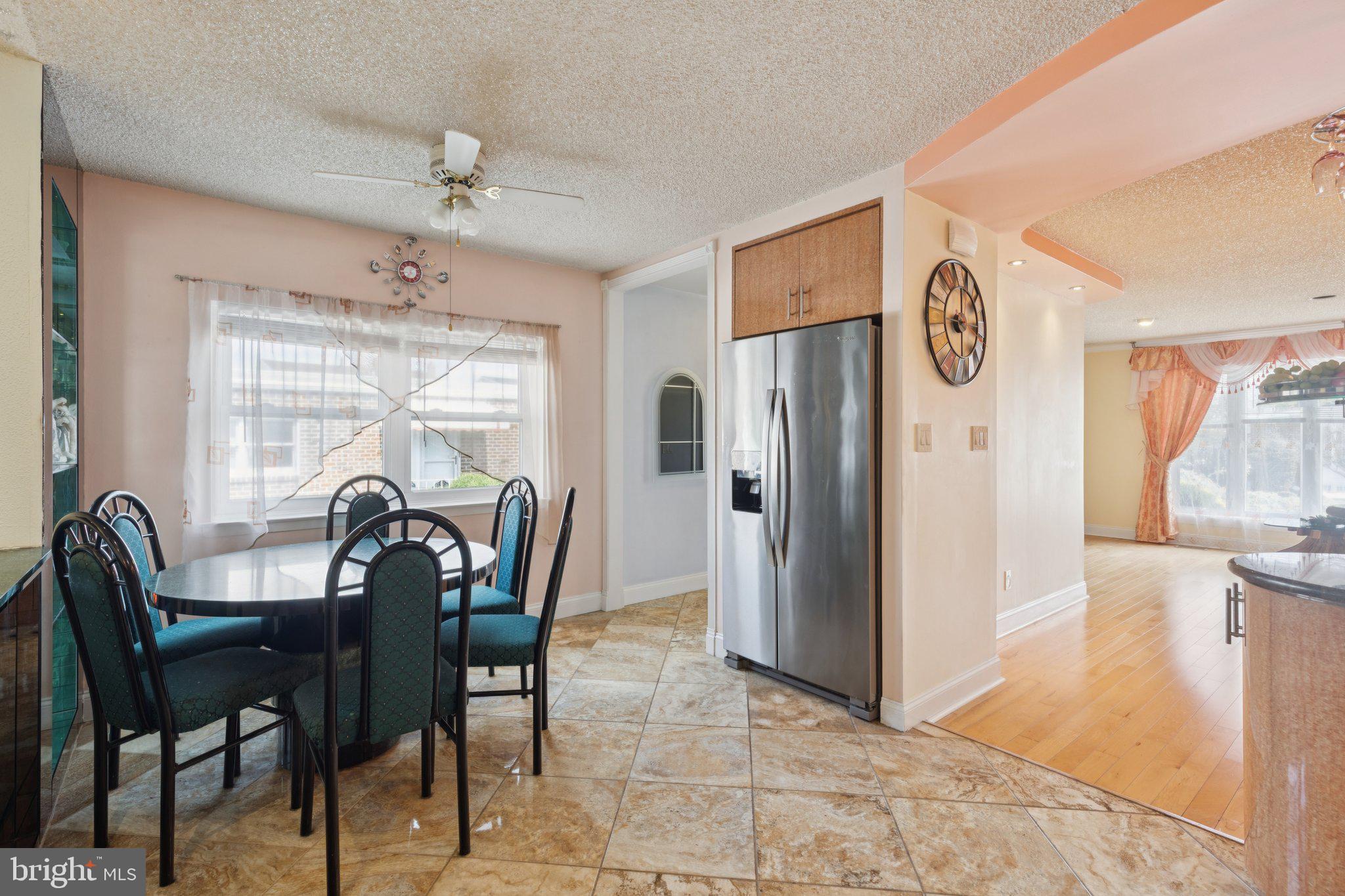 1928 KENTWOOD STREET