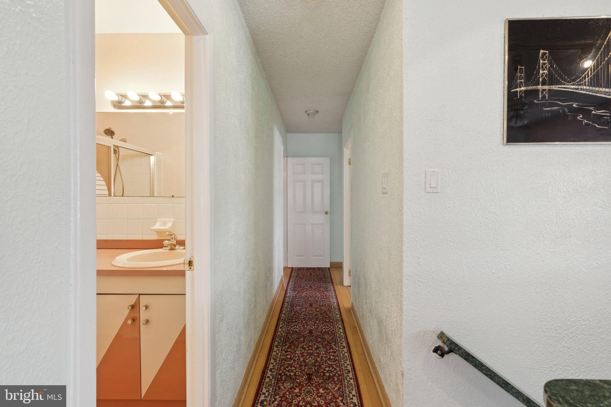 1928 KENTWOOD STREET