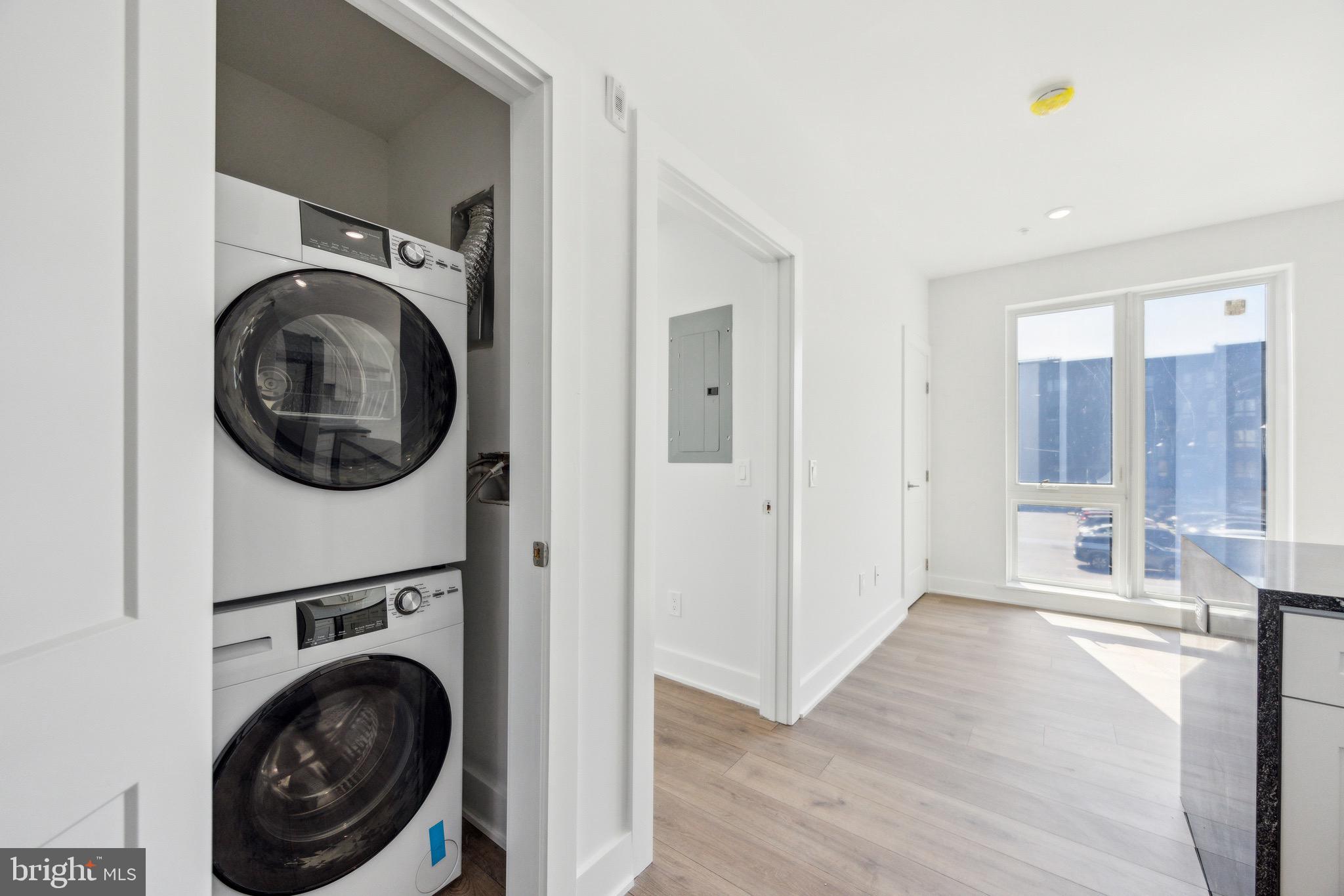 1350 N FRONT STREET 202