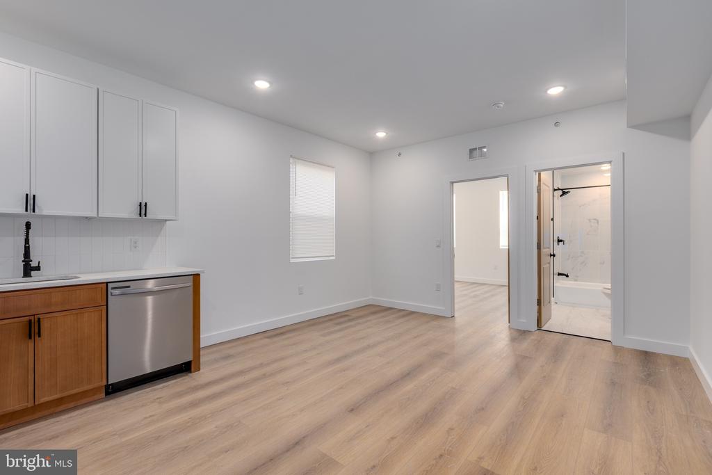 2203 N 7TH STREET 3