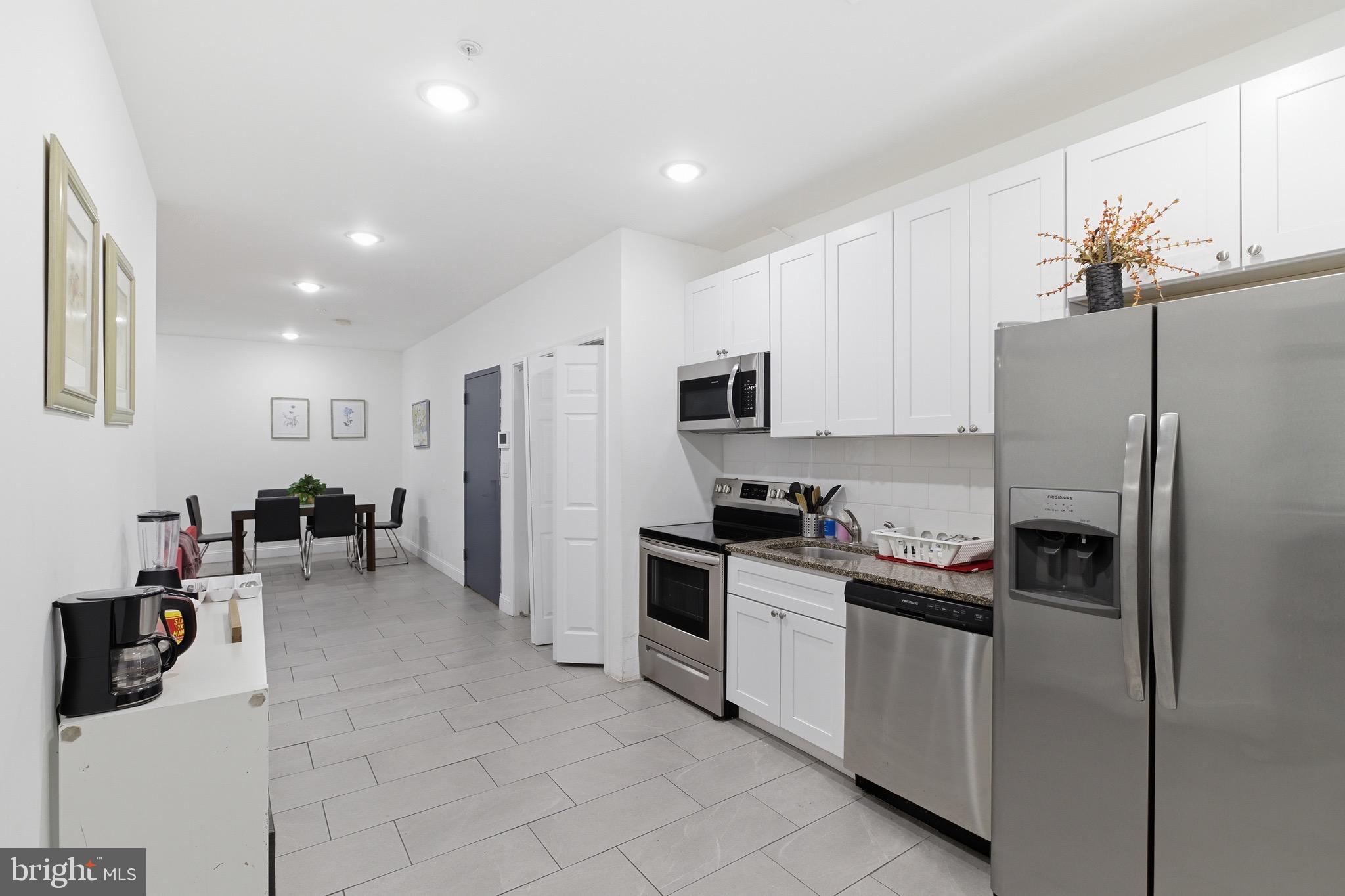 925 N BROAD STREET 29 4D