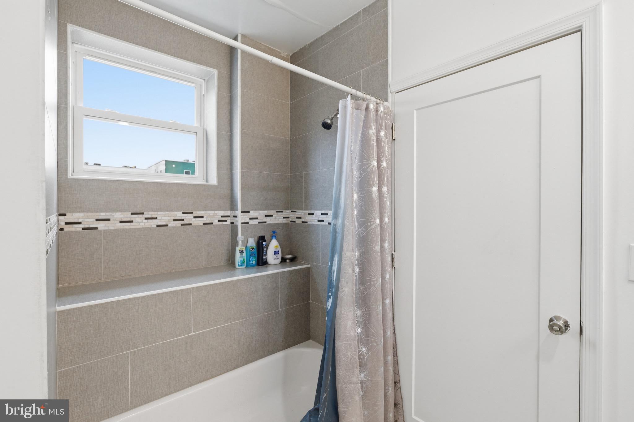 925 N BROAD STREET 29 4D