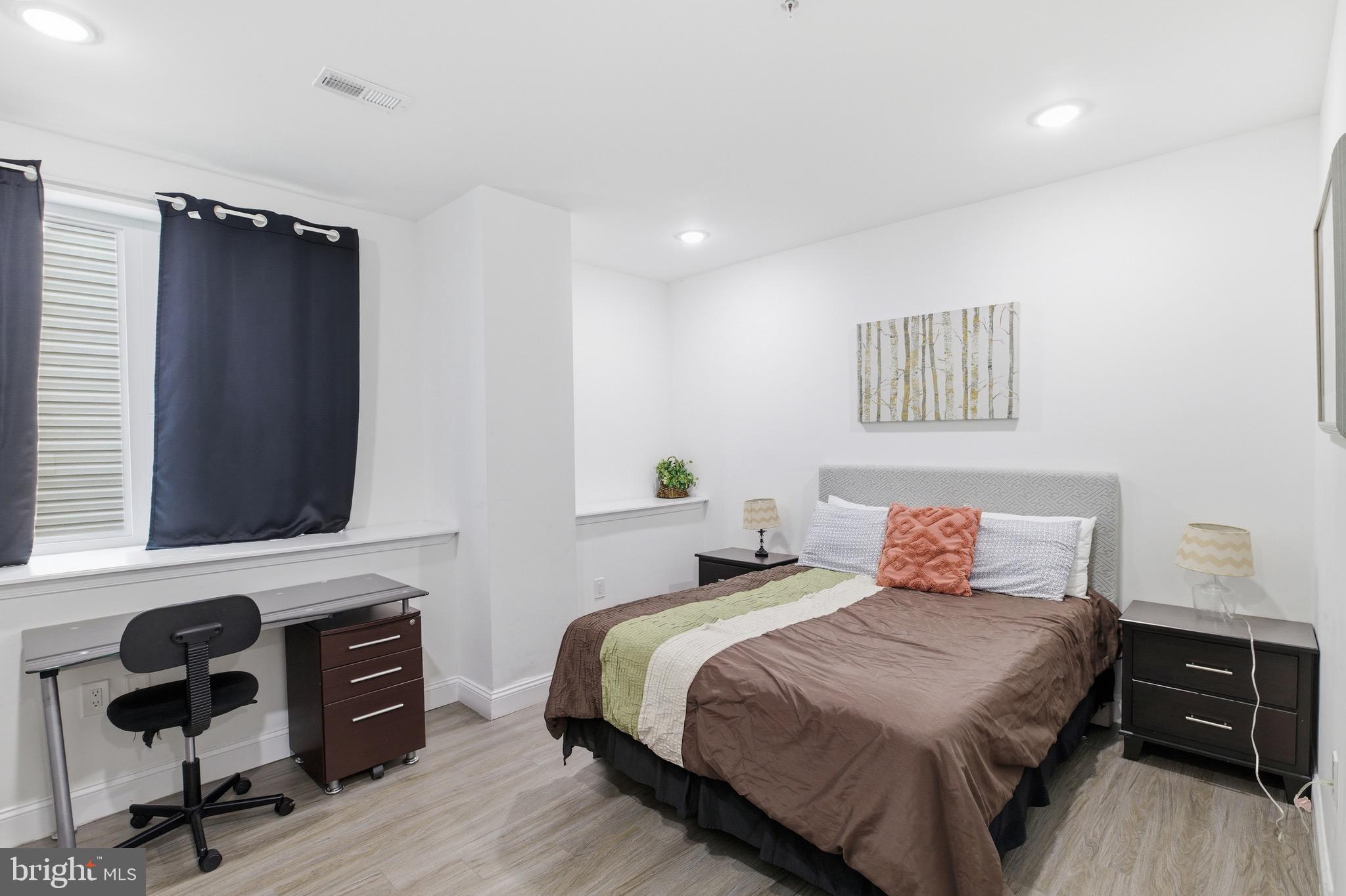 925 N BROAD STREET 29 4D