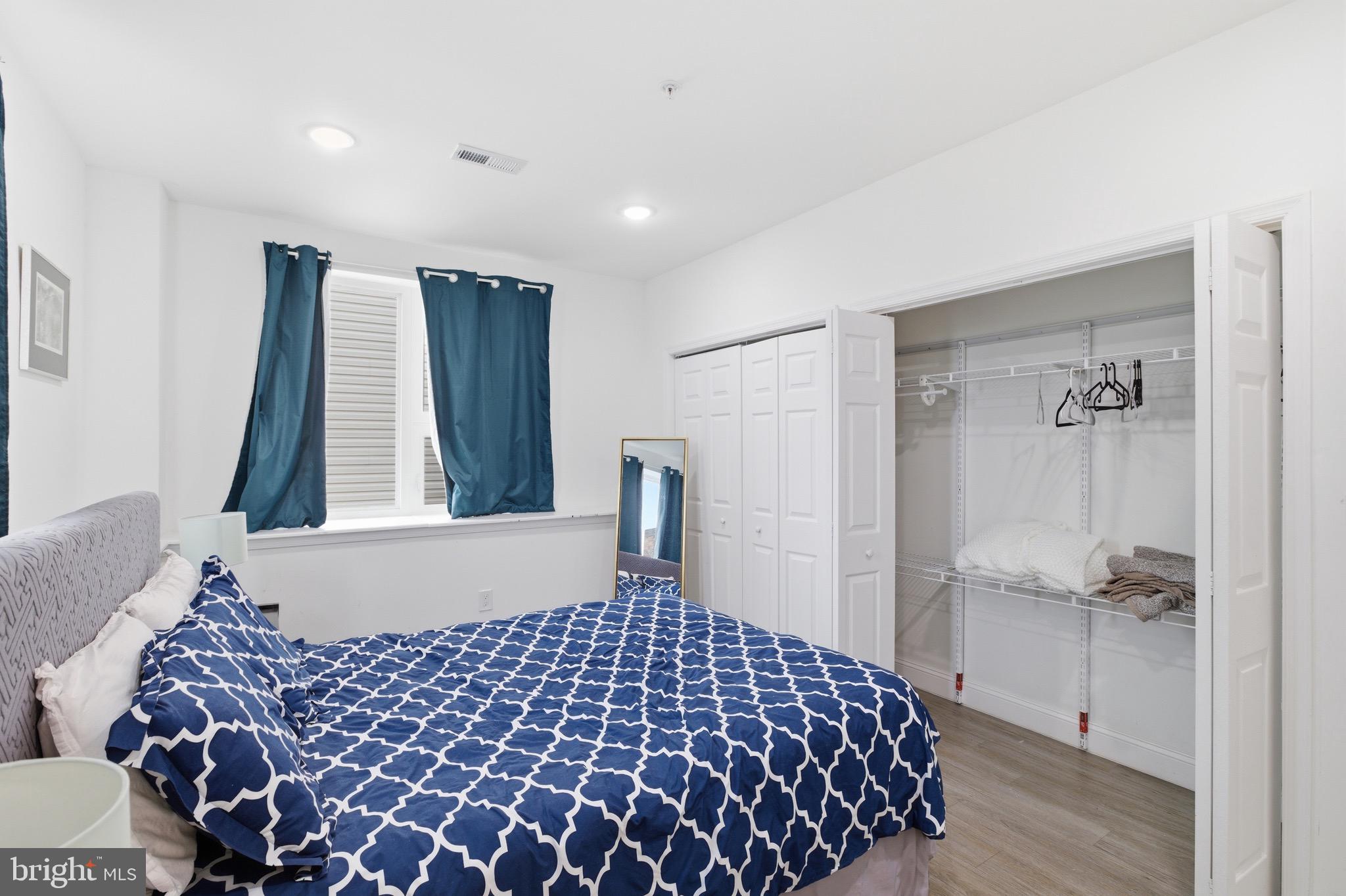 925 N BROAD STREET 29 4D