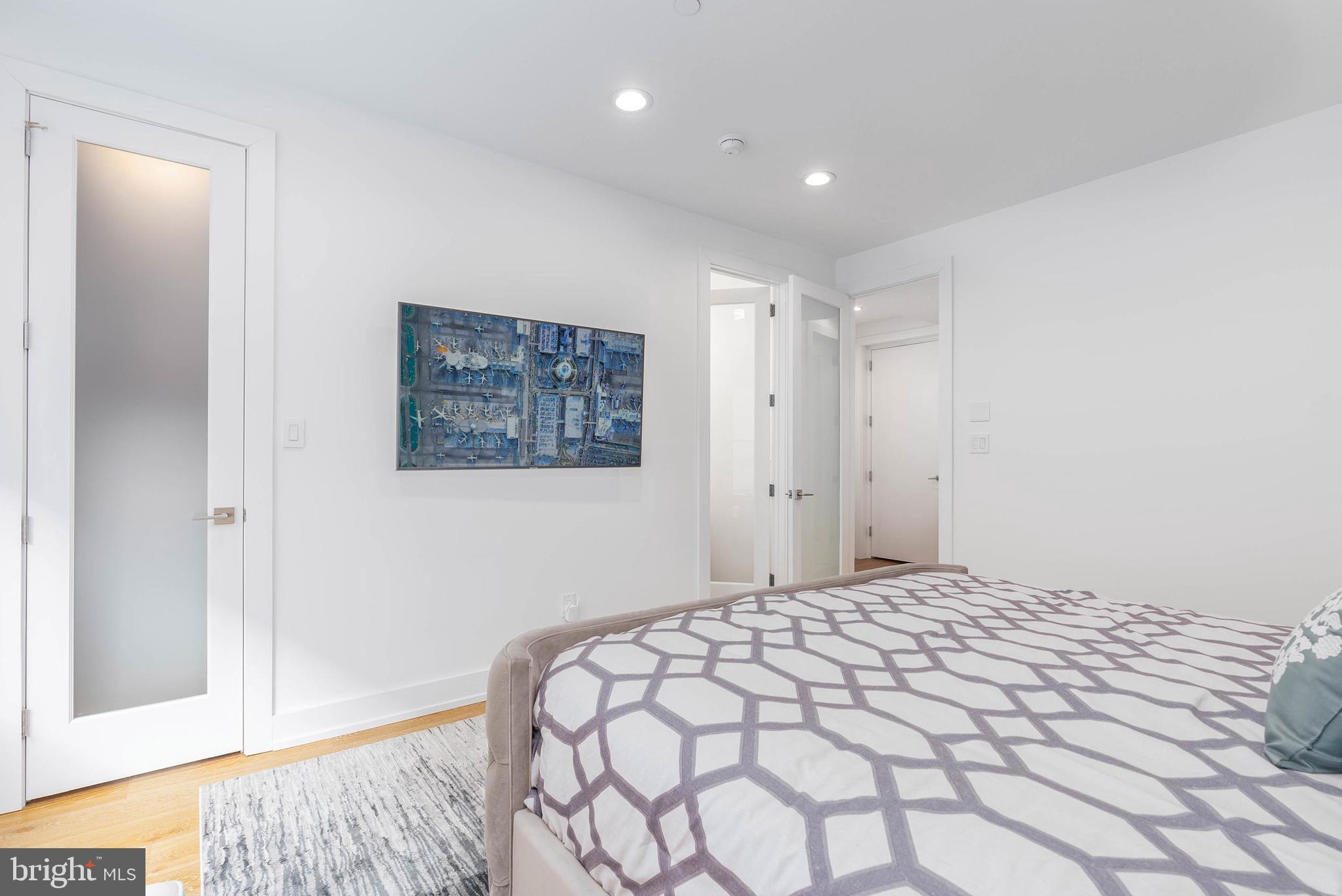 1338 KATER STREET 42