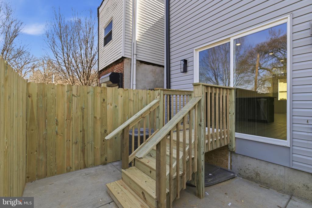 1007 W ORLEANS STREET