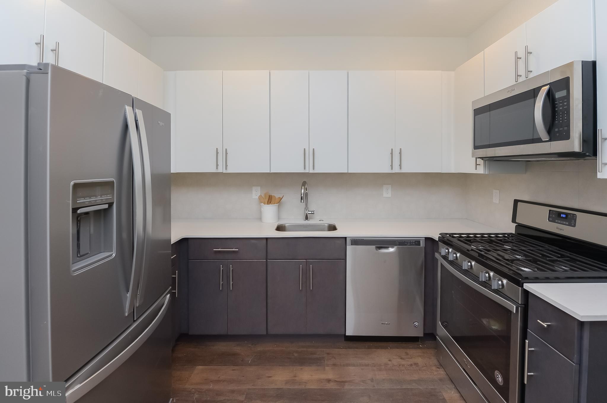 1203 GERMANTOWN AVENUE A319