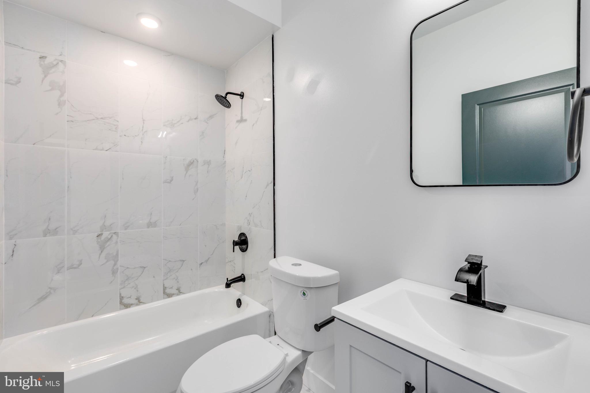 1221 W LEHIGH AVENUE 3