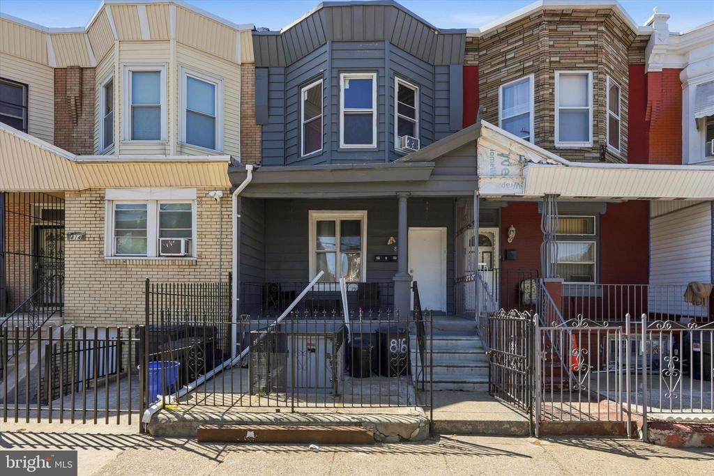 816 W ERIE AVENUE