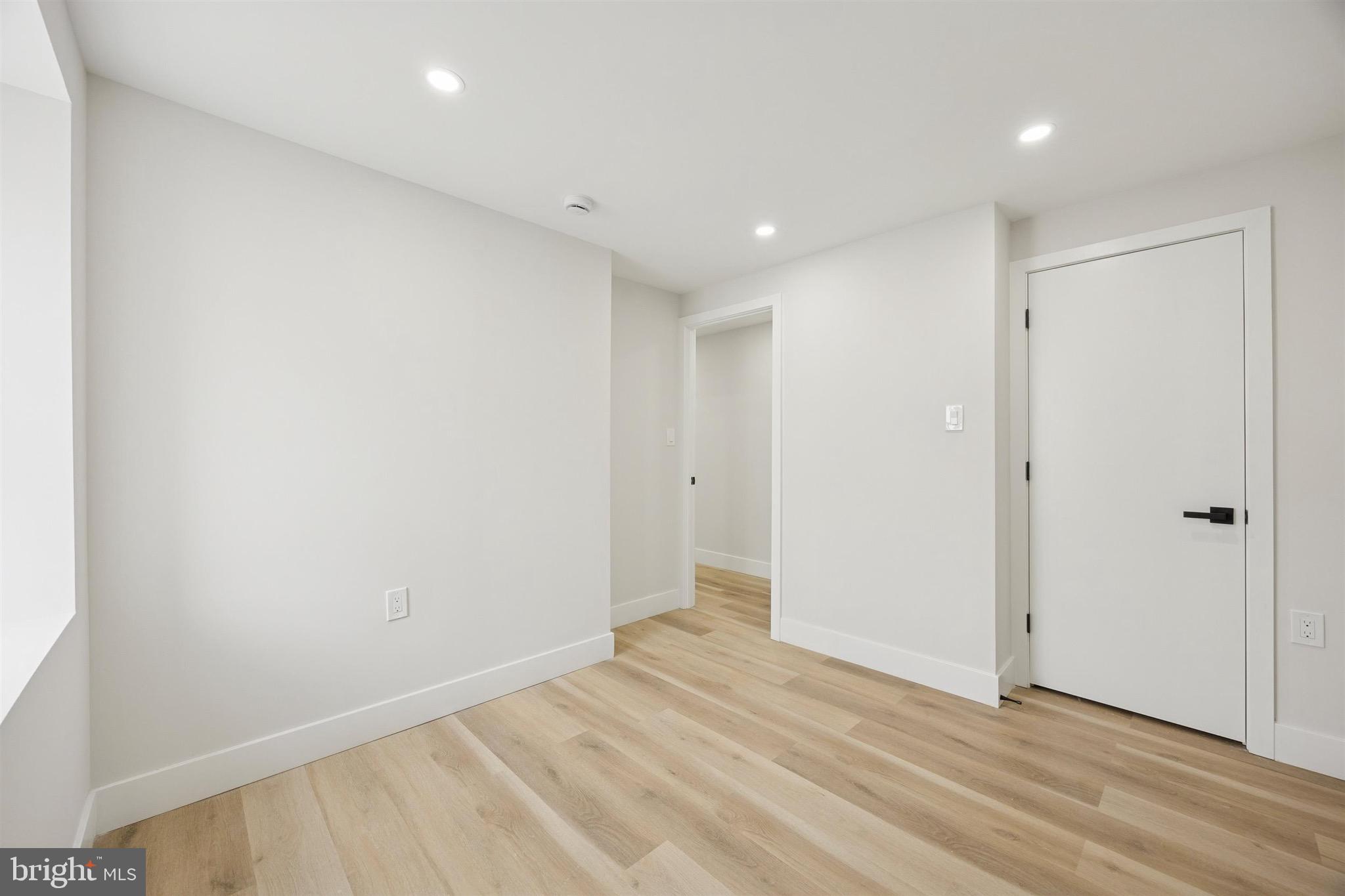 4522 BAKER STREET 11