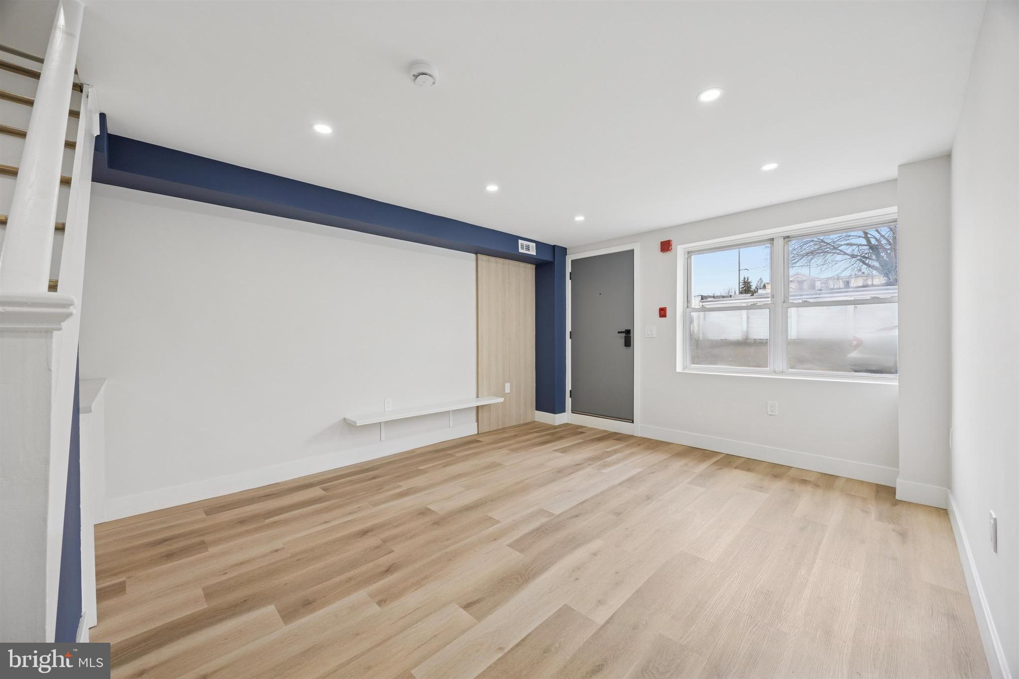 4522 BAKER STREET 11